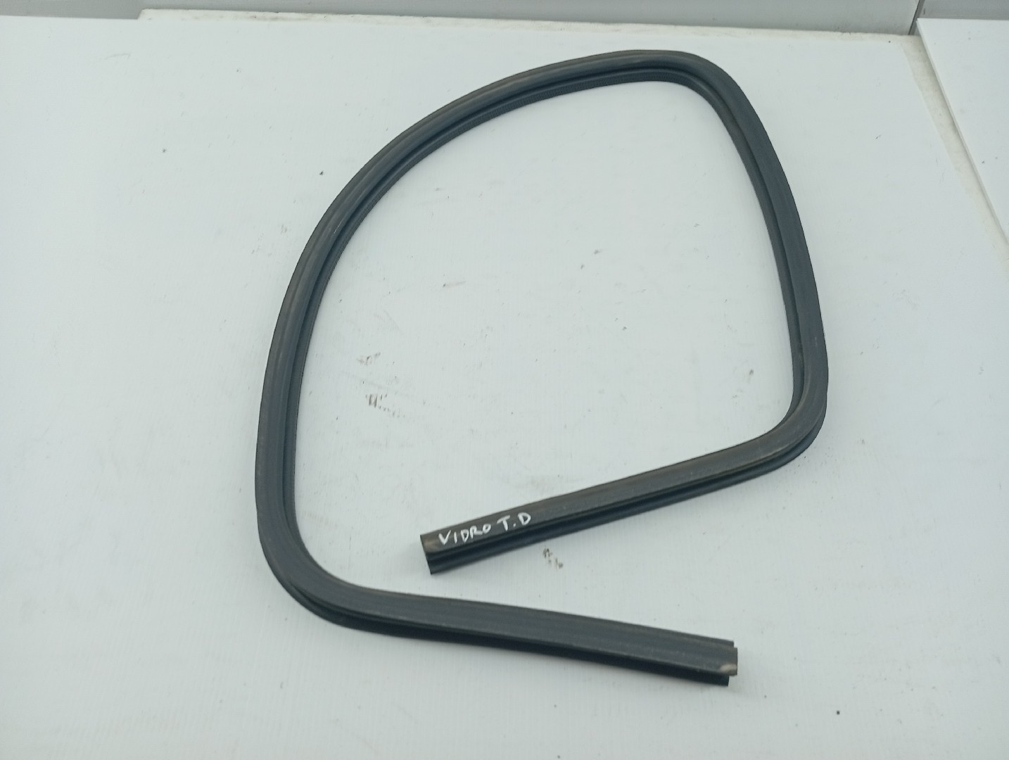 Borracha de Vidro FORD KA (RB_) | 96 - 08