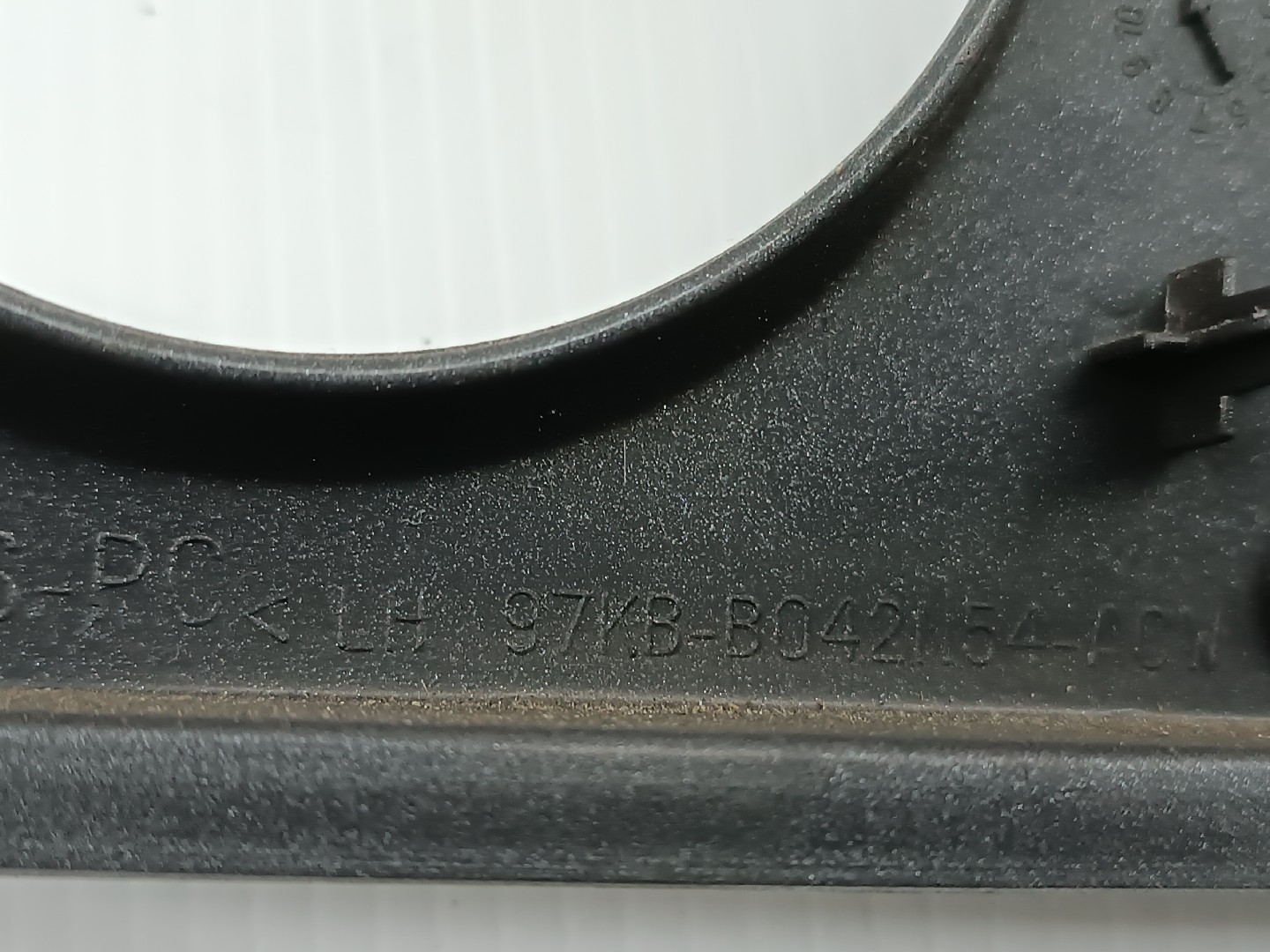 Moldura de tablier FORD KA (RB_) | 96 - 08 Imagem-2