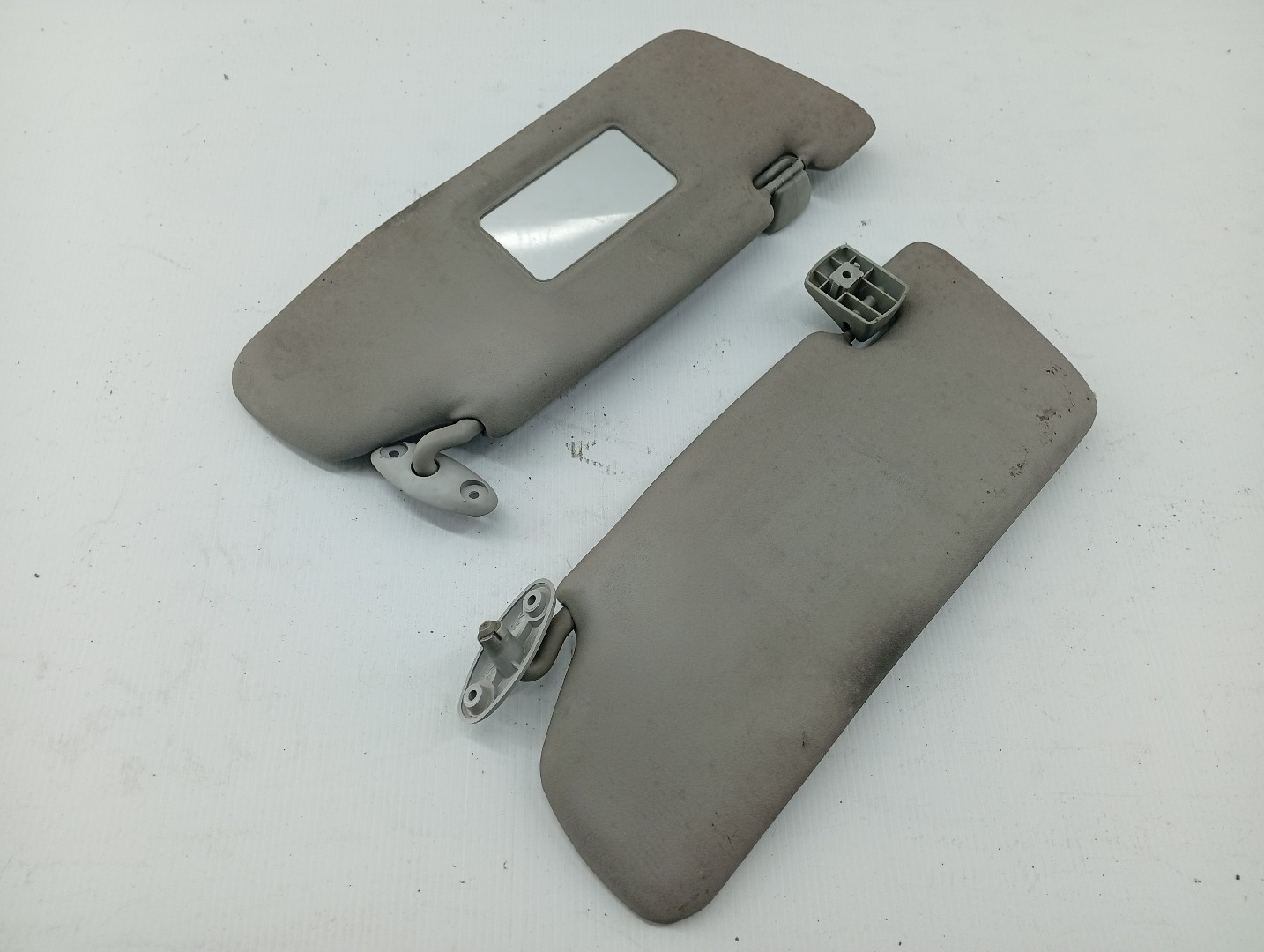 Conjunto 2 Palas de Sol FORD KA (RB_) | 96 - 08 Imagem-2