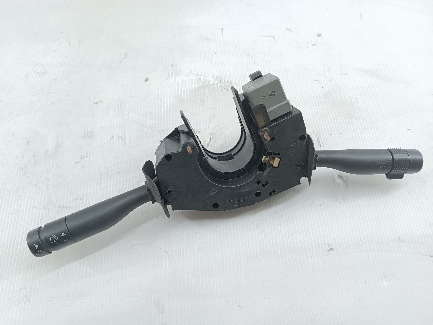 Comutador de Luzes /Piscas /Limpa Para-Brisas FORD KA (RB_) | 96 - 08 Imagem-5