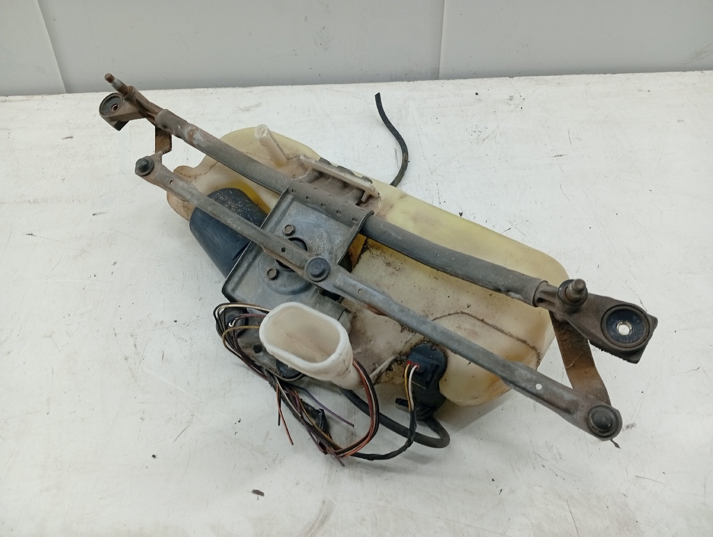 Motor do Limpa Para-Brisas FORD KA (RB_) | 96 - 08 Imagem-4