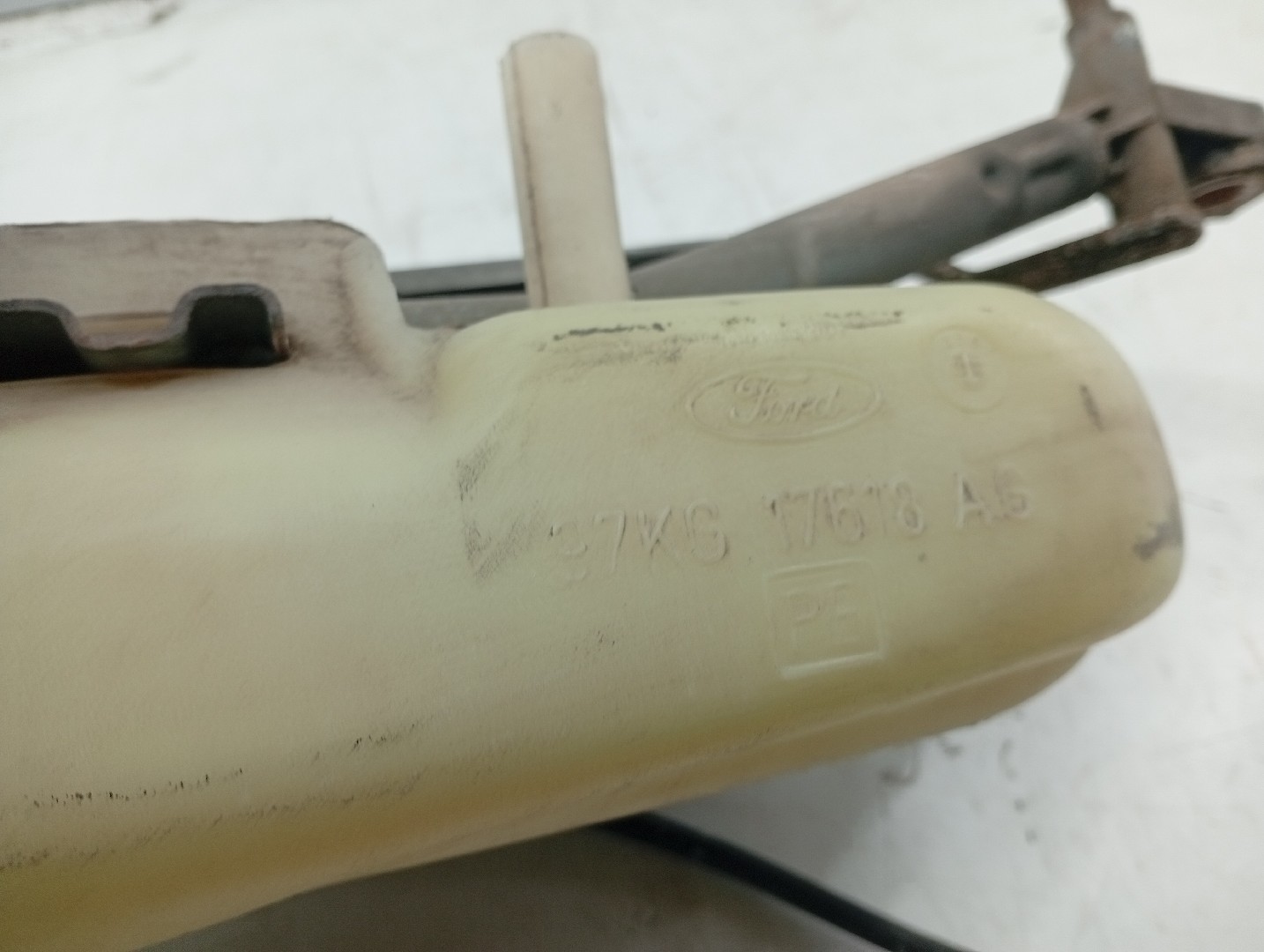 Motor do Limpa Para-Brisas FORD KA (RB_) | 96 - 08 Imagem-2