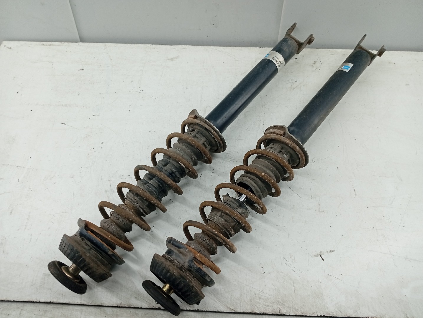 Amortecedores traseiros FORD KA (RB_) | 96 - 08 Imagem-4