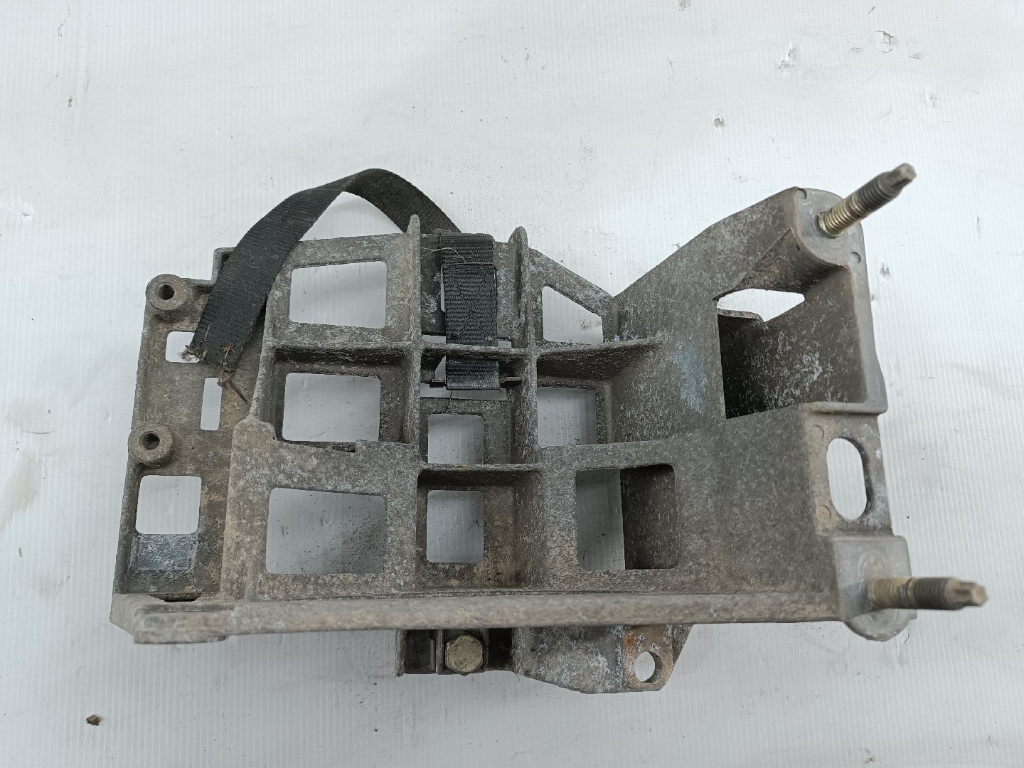 Suporte de Bateria FORD KA (RB_) | 96 - 08 Imagem-4