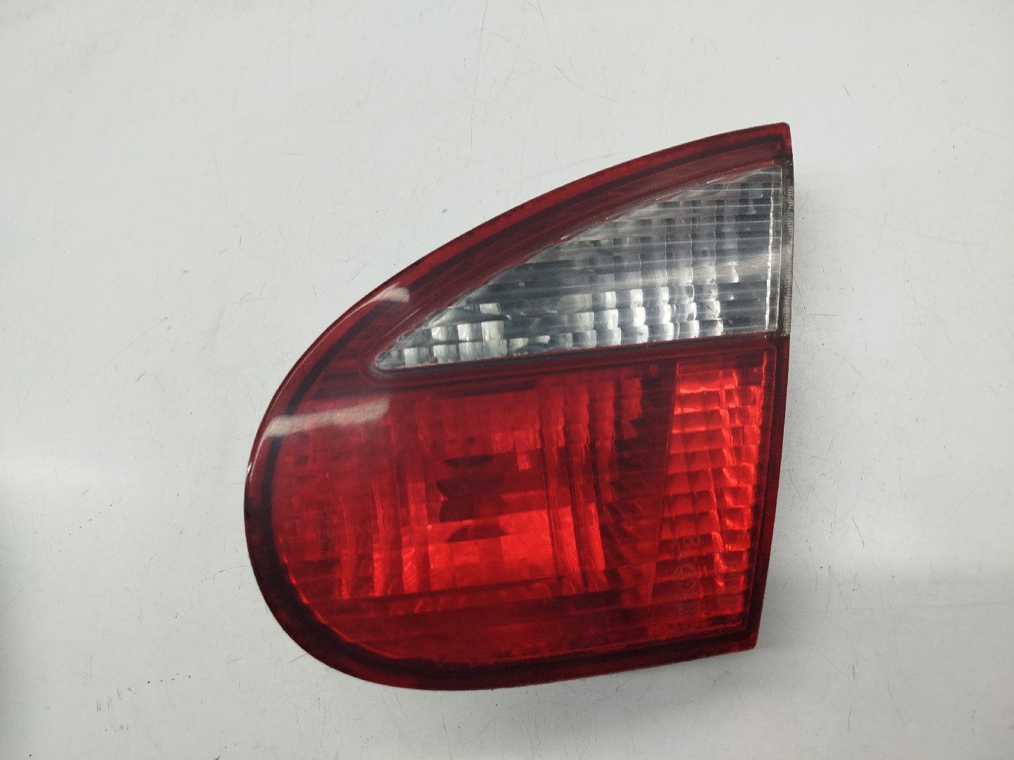 Farolim da Mala Direito DAEWOO LANOS (KLAT) | 97 - 