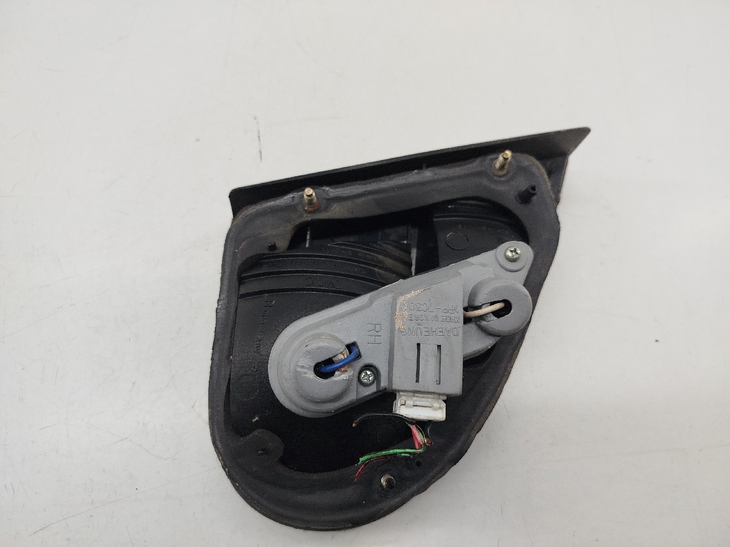 Farolim da Mala Direito DAEWOO LANOS (KLAT) | 97 -  Imagem-4