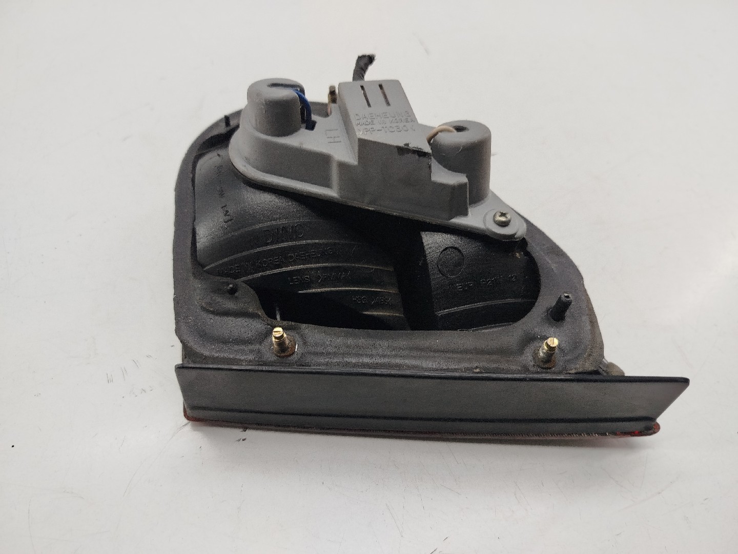 Farolim da Mala Esquerdo DAEWOO LANOS (KLAT) | 97 -  Imagem-3