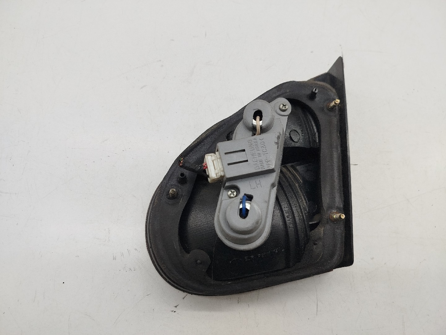 Farolim da Mala Esquerdo DAEWOO LANOS (KLAT) | 97 -  Imagem-5