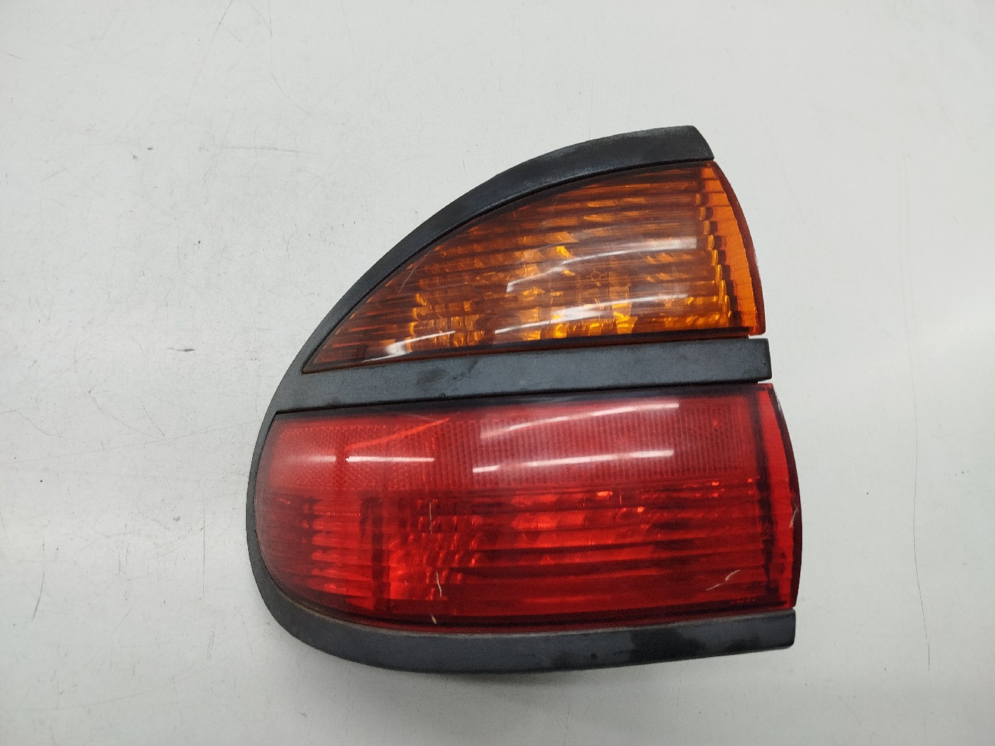 Farolim Stop Esquerdo RENAULT LAGUNA I (B56_, 556_) | 93 - 02