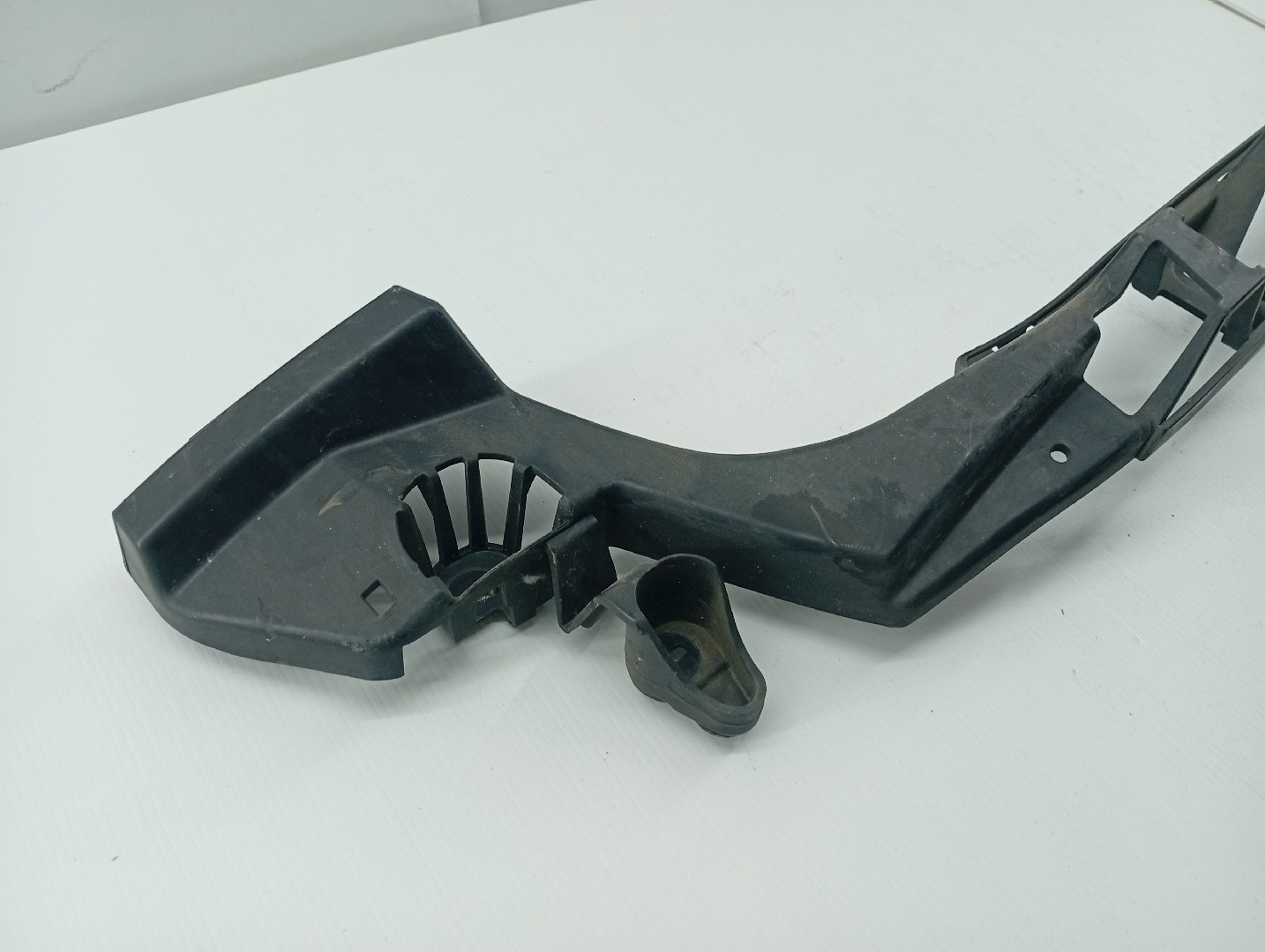 Suporte de montagem de para-choques JAGUAR XF (X250) | 08 - 15 Imagem-1