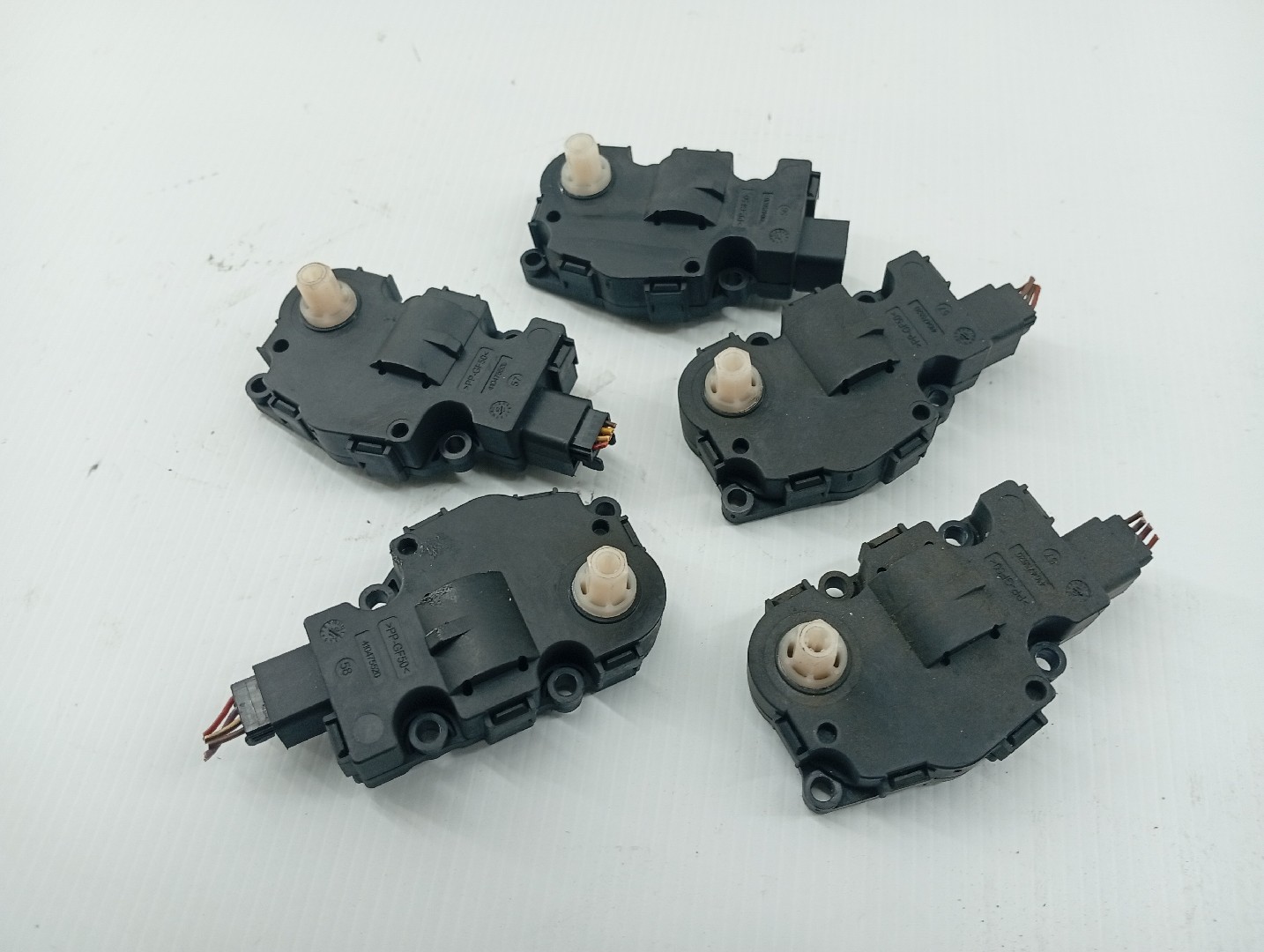 Motores atuadores de sofagem MERCEDES-BENZ C-CLASS T-Model (S204) | 07 - 14 Imagem-3