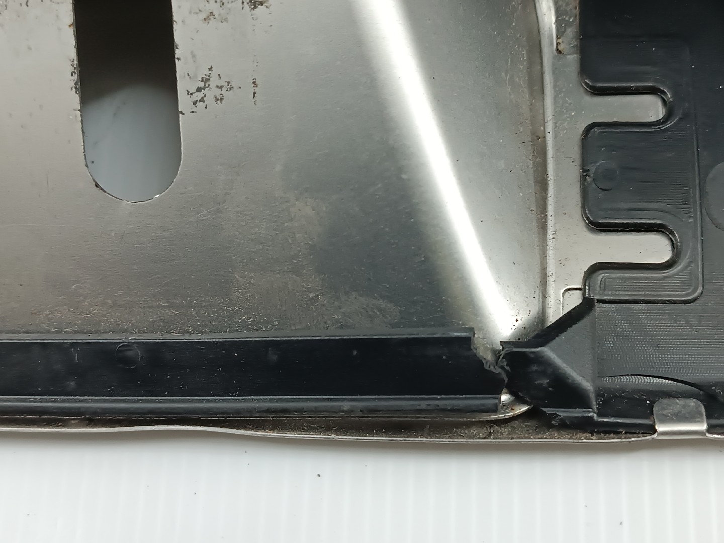 Chapa de mala em inox MERCEDES-BENZ C-CLASS T-Model (S204) | 07 - 14 Imagem-4