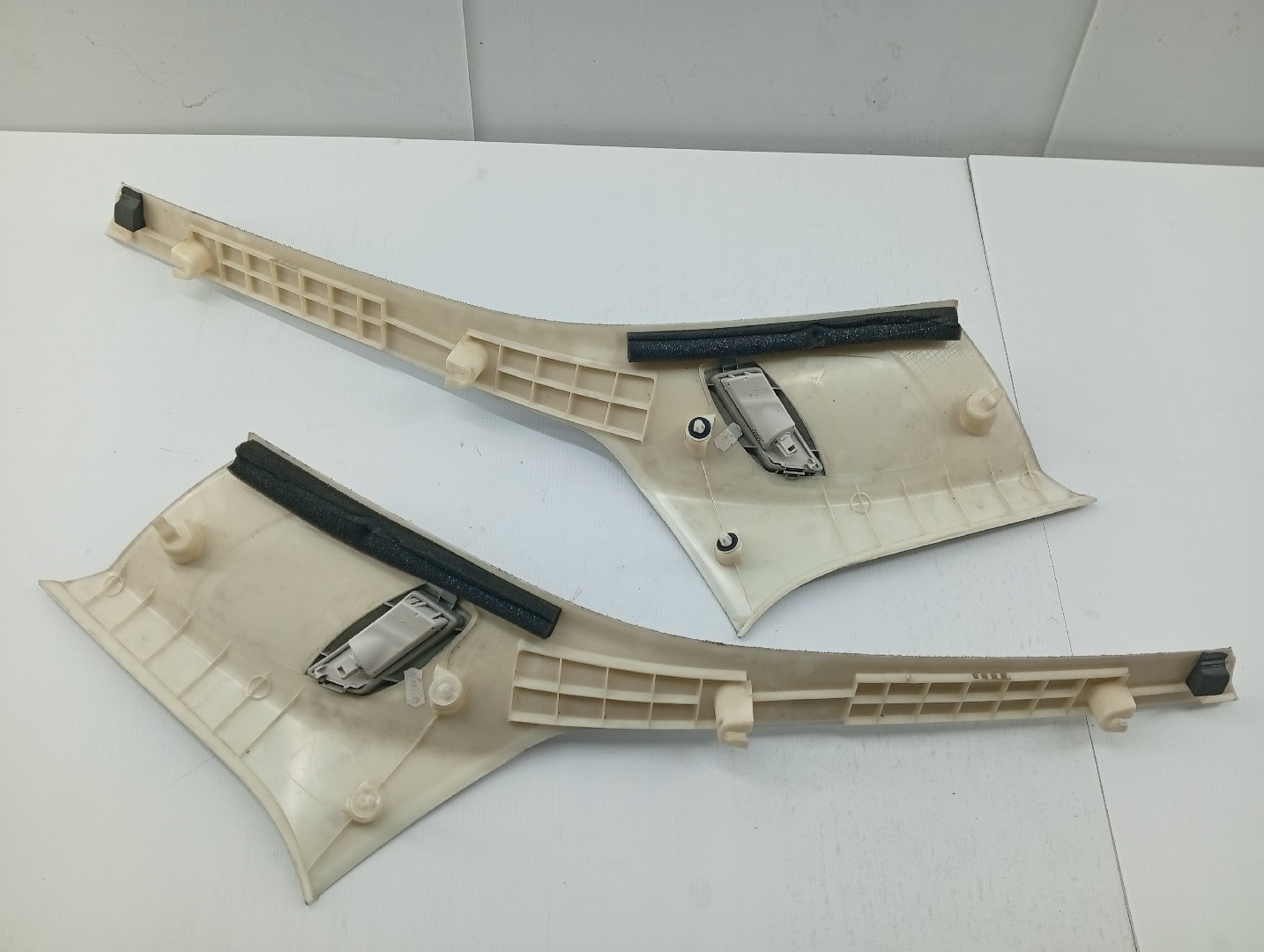 Moldura de pilar C MERCEDES-BENZ C-CLASS T-Model (S204) | 07 - 14