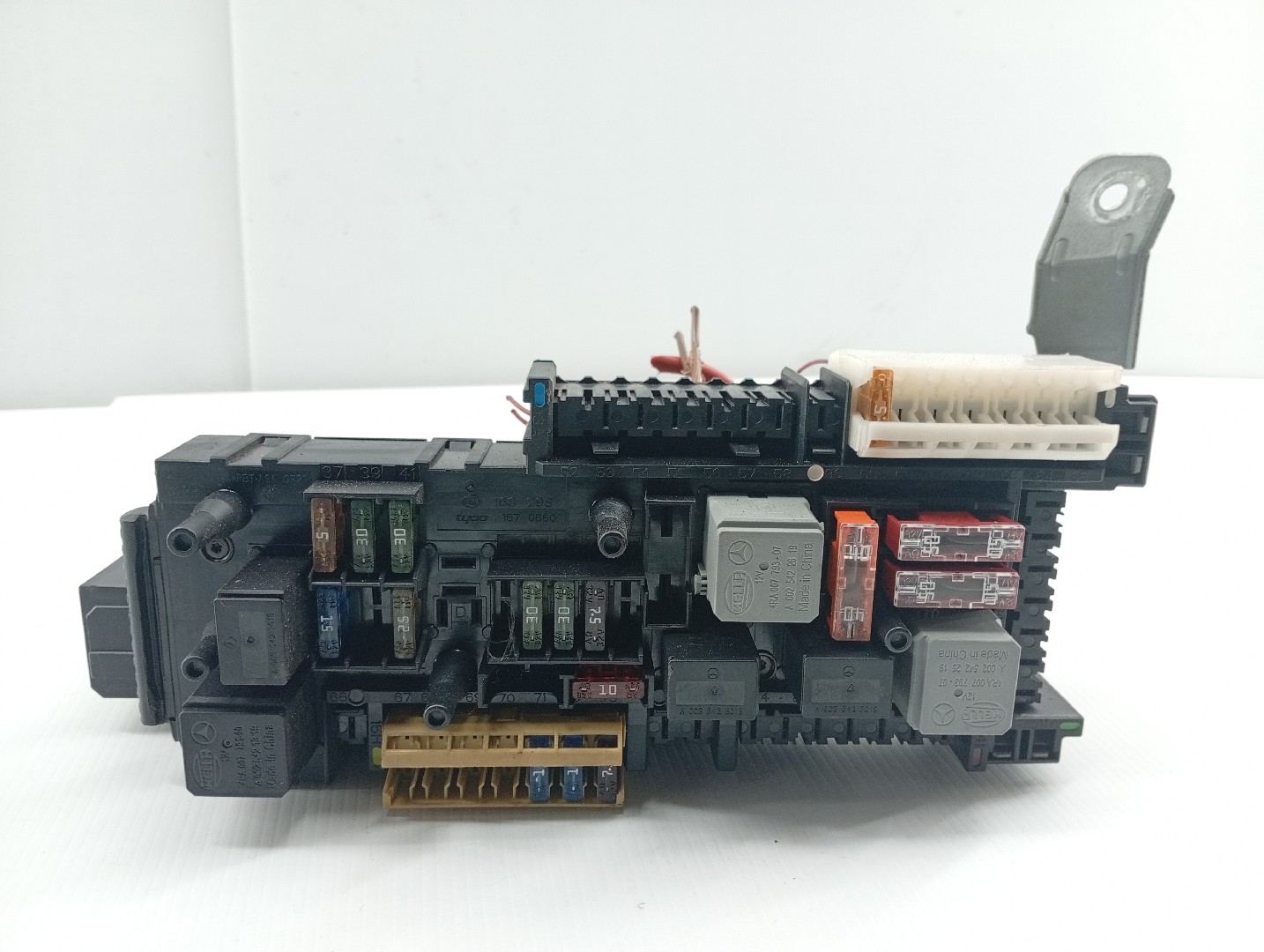 Caixa de Fusíveis MERCEDES-BENZ C-CLASS T-Model (S204) | 07 - 14