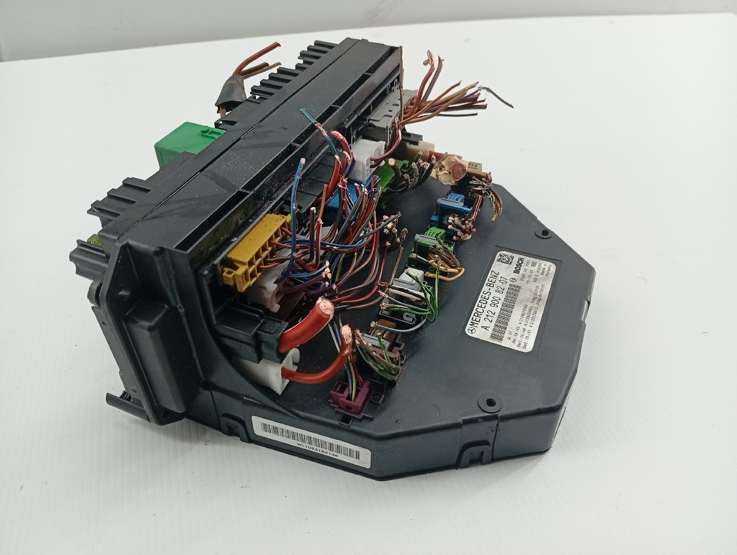 Caixa de fusíveis e relés MERCEDES-BENZ C-CLASS T-Model (S204) | 07 - 14 Imagem-1