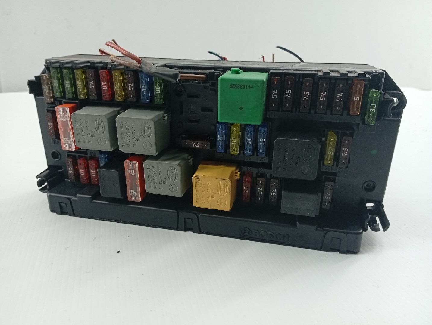 Caixa de fusíveis e relés MERCEDES-BENZ C-CLASS T-Model (S204) | 07 - 14 Imagem-2