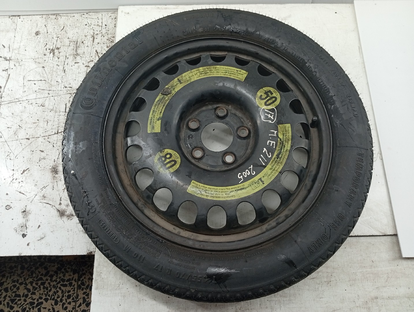 Pneu Suplente MERCEDES-BENZ C-CLASS T-Model (S204) | 07 - 14 Imagem-1