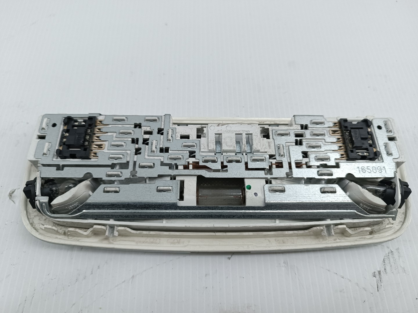 Plafonier traseira MERCEDES-BENZ C-CLASS T-Model (S204) | 07 - 14 Imagem-2