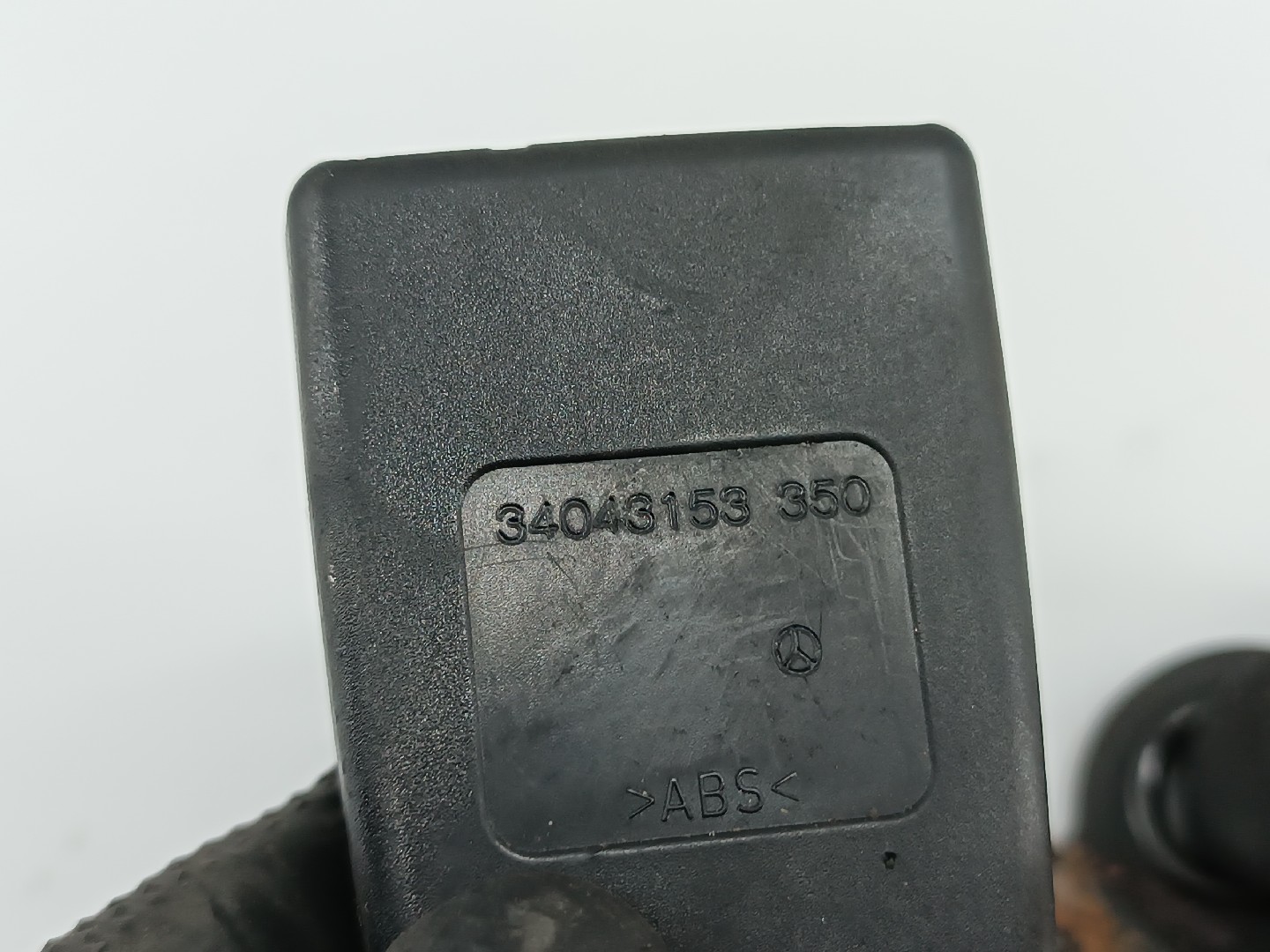 Encaixe cinto traseiro MERCEDES-BENZ C-CLASS T-Model (S204) | 07 - 14 Imagem-1