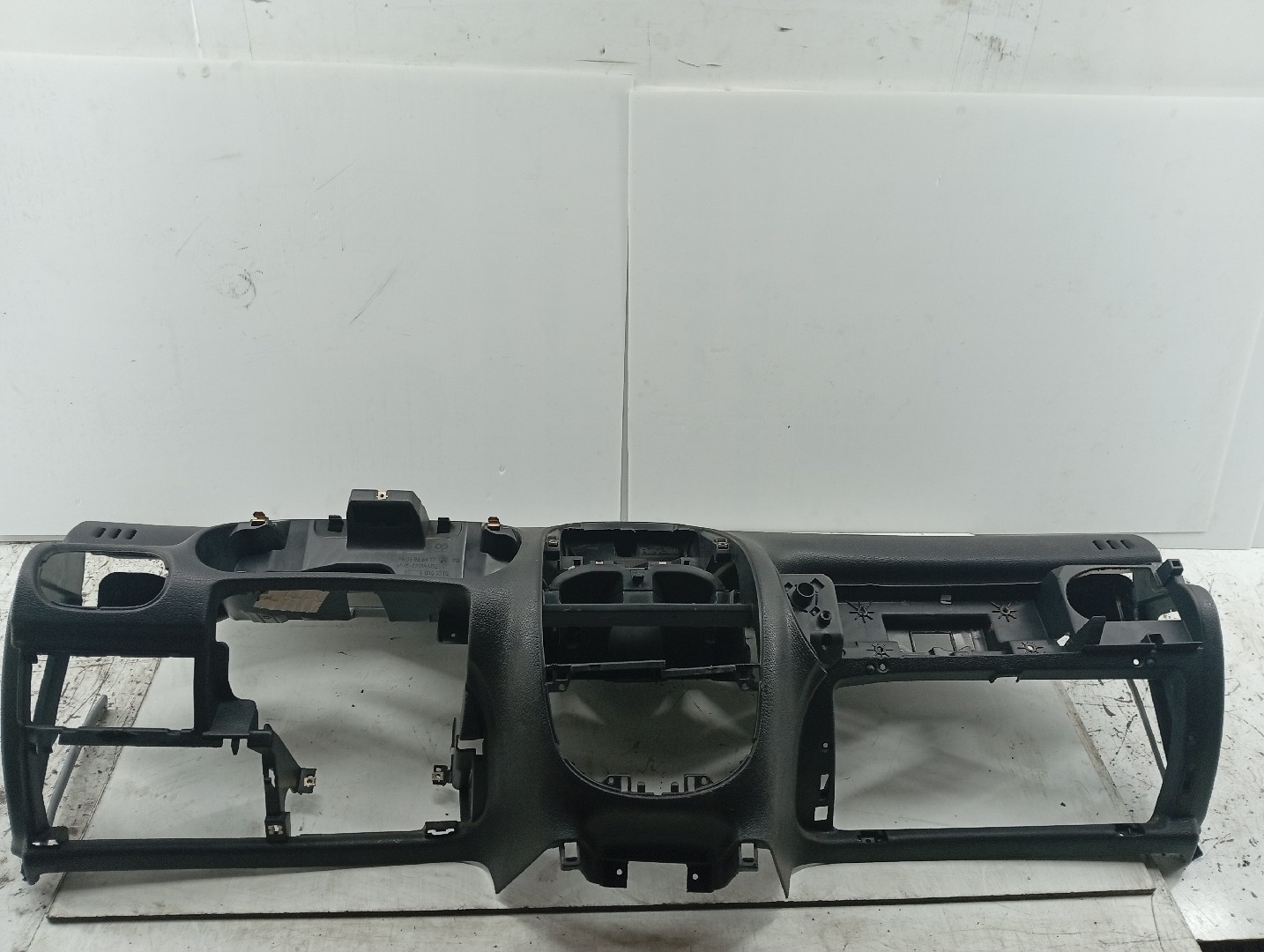 Tablier PEUGEOT 206 Hatchback (2A/C) | 98 - 12 Imagem-8