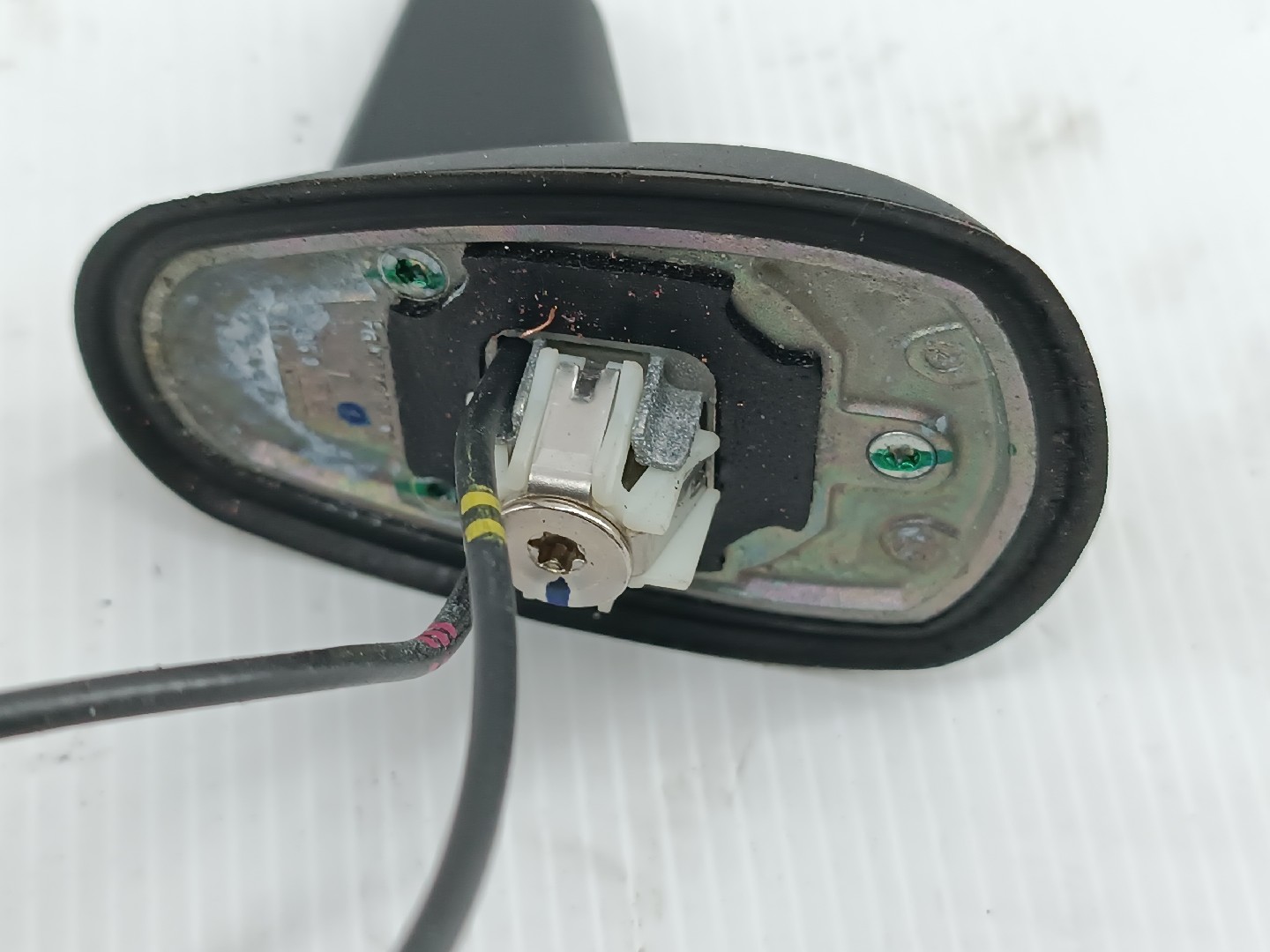 Antena de teto MERCEDES-BENZ C-CLASS T-Model (S204) | 07 - 14 Imagem-1