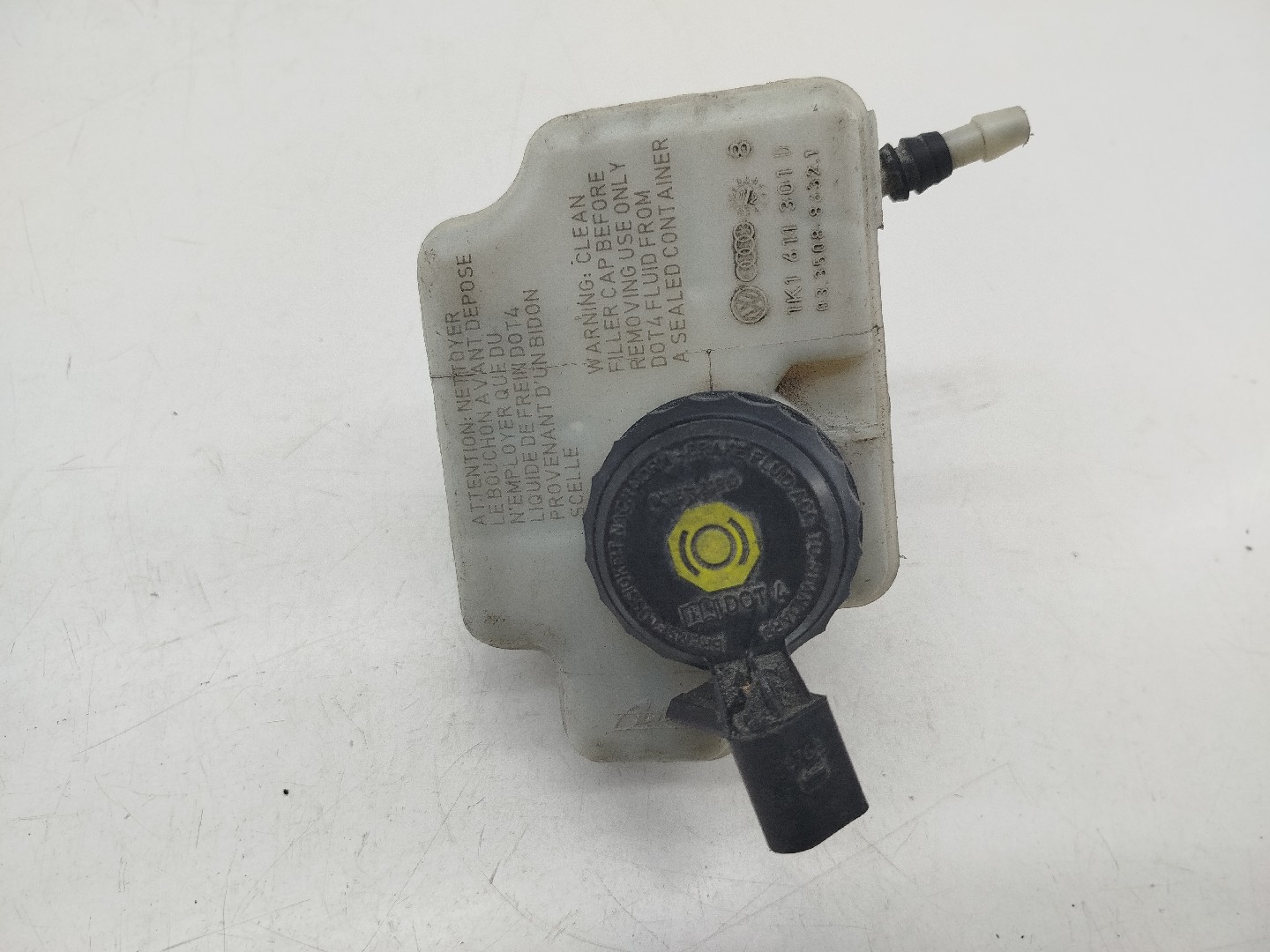 Reservatório de óleo VOLKSWAGEN GOLF VI (5K1) | 08 - 14