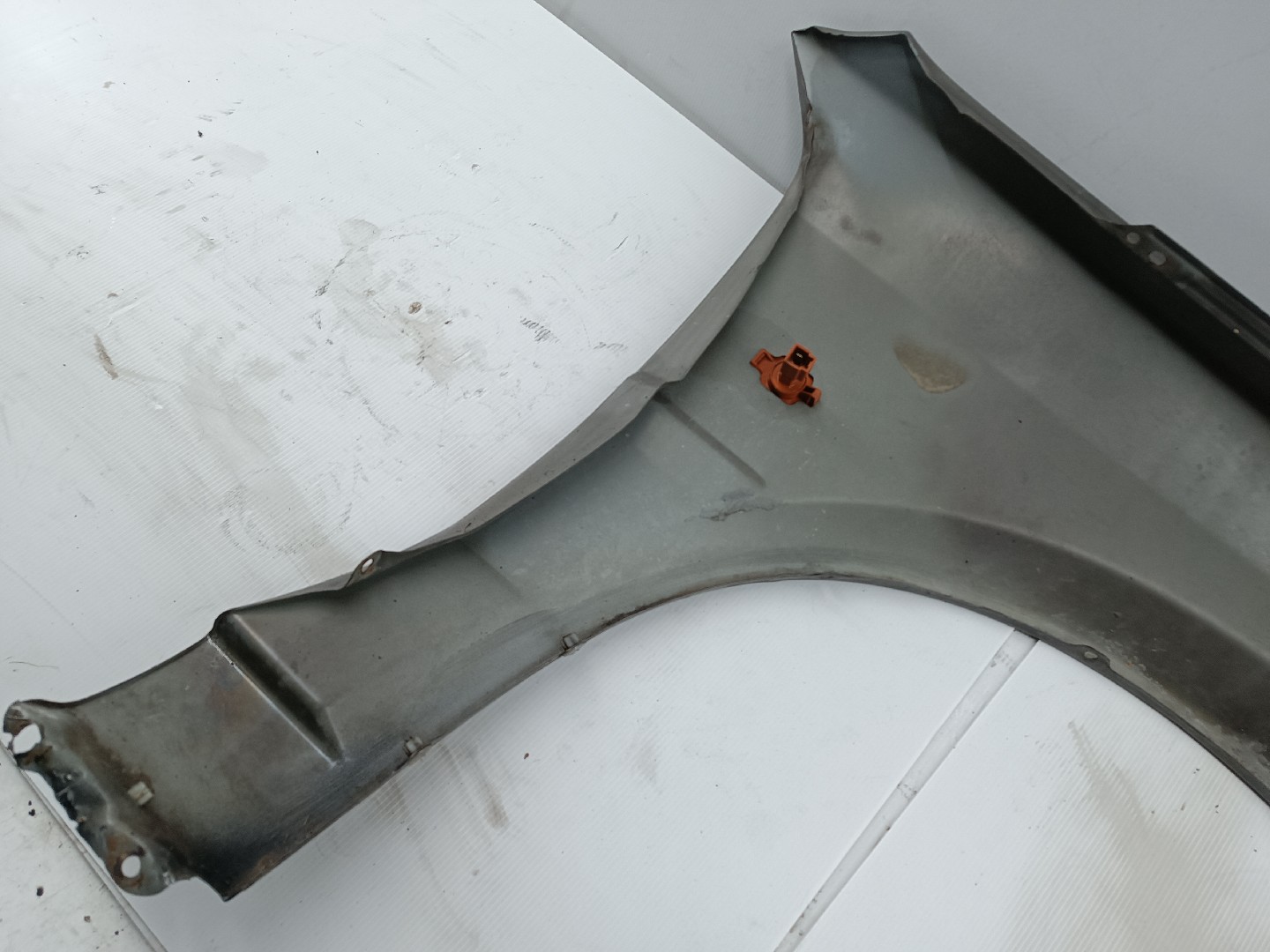 Guarda Lamas Esquerdo NISSAN BLUEBIRD (T72 , T12, U12) | 85 - 90 Imagem-2