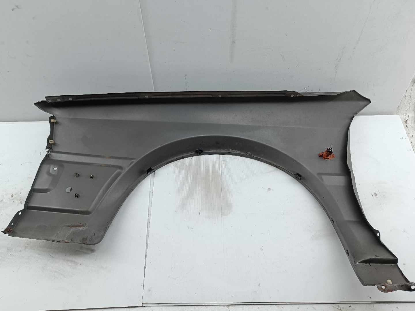 Guarda Lamas Direito NISSAN BLUEBIRD (T72 , T12, U12) | 85 - 90
