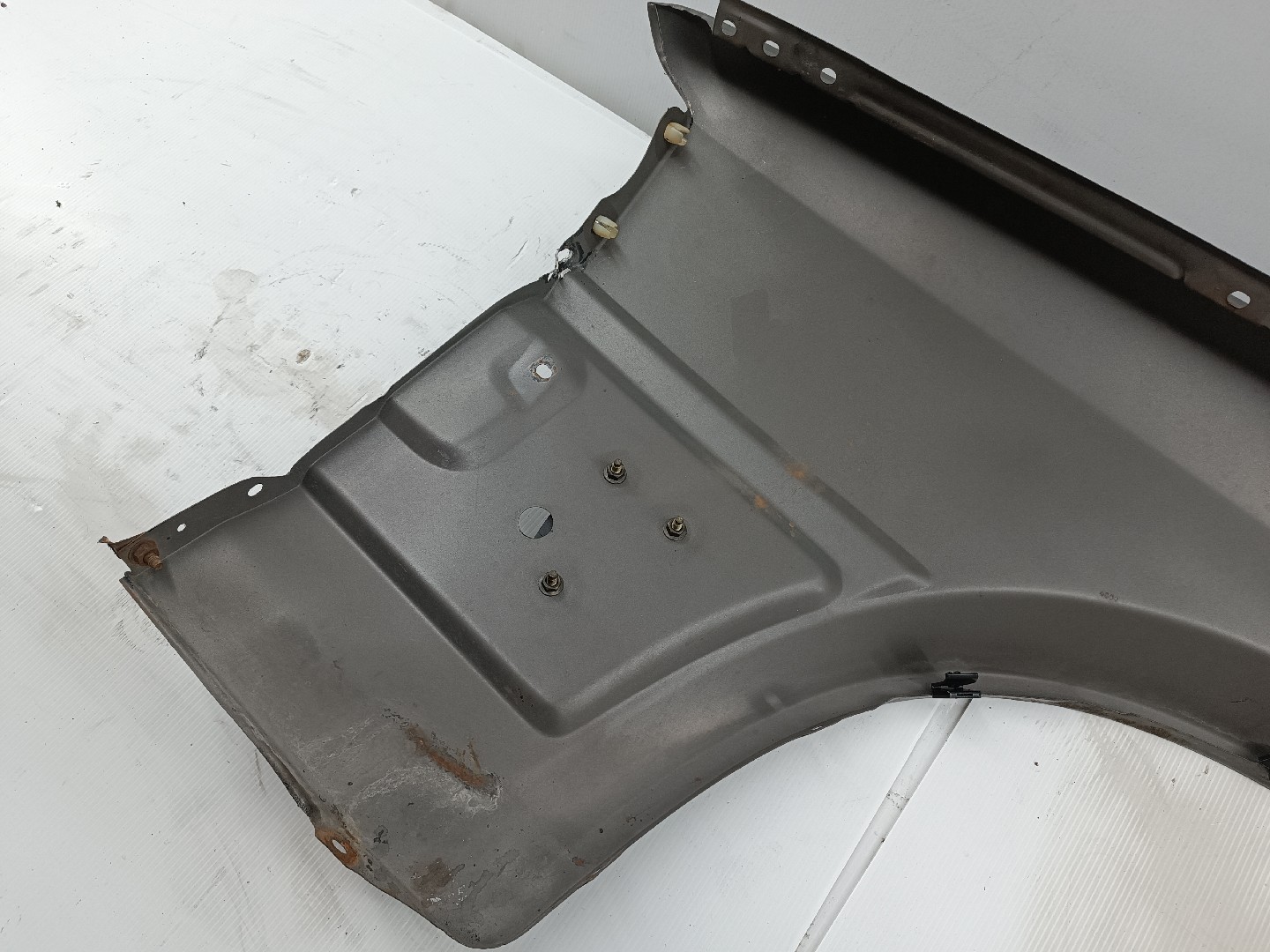 Guarda Lamas Direito NISSAN BLUEBIRD (T72 , T12, U12) | 85 - 90 Imagem-2