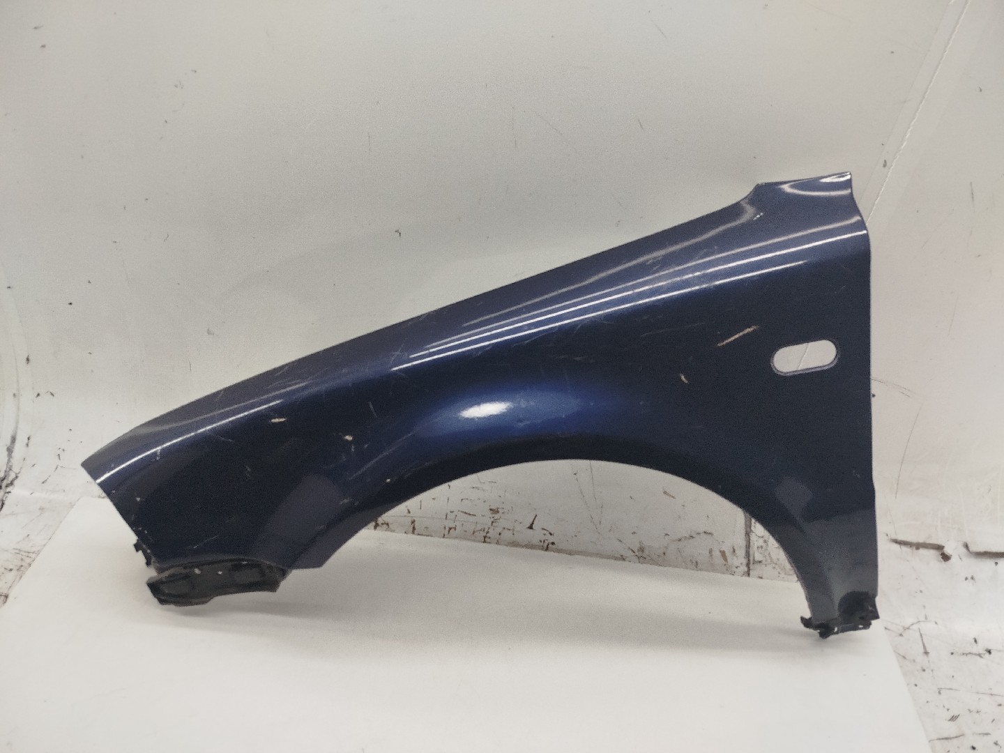 Guarda Lamas Esquerdo VOLKSWAGEN PASSAT Variant (3B6) | 00 - 05 Imagem-8