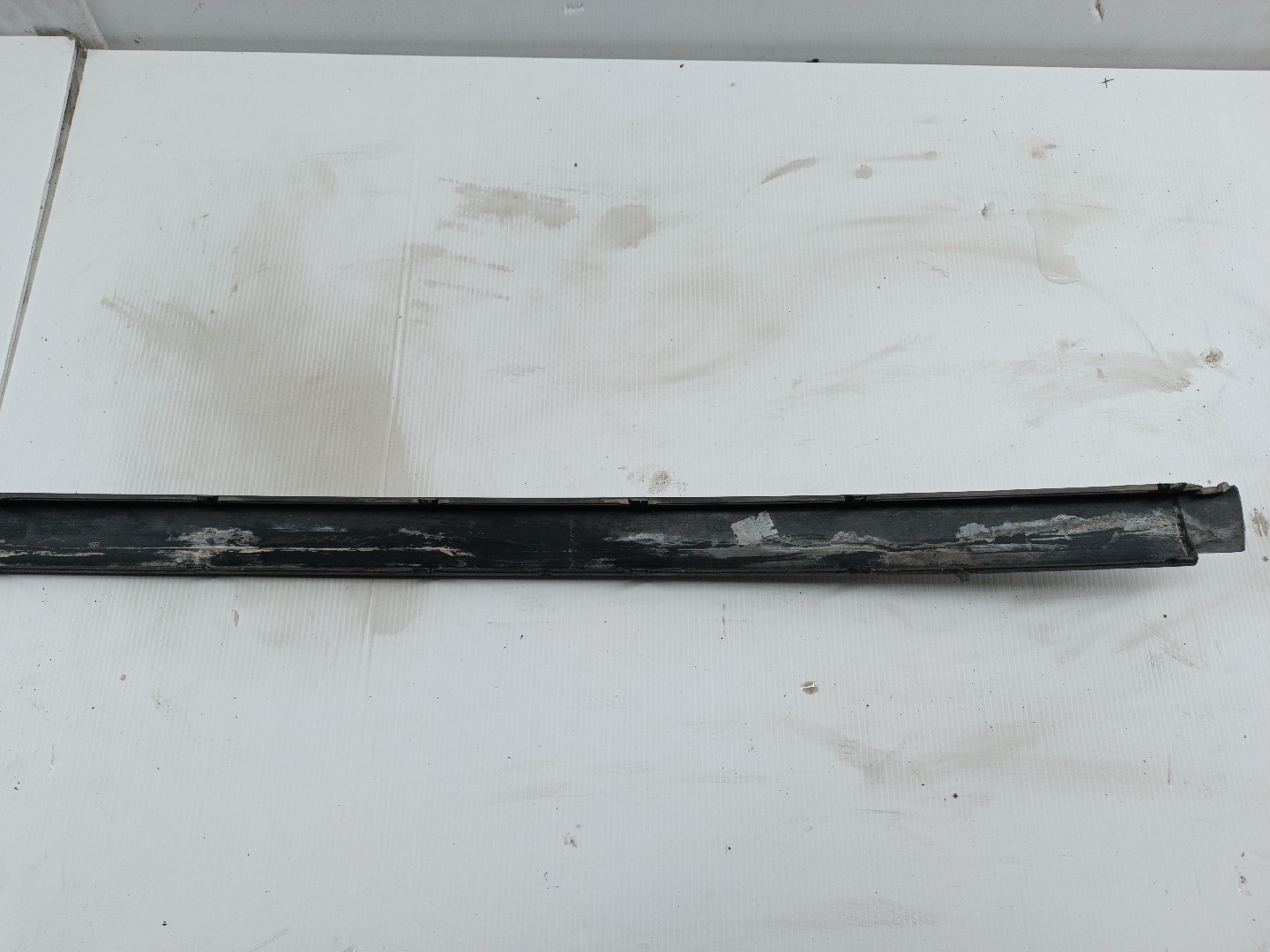 Friso de para choques traseiro BMW 3 Compact (E46) | 01 - 05 Imagem-2