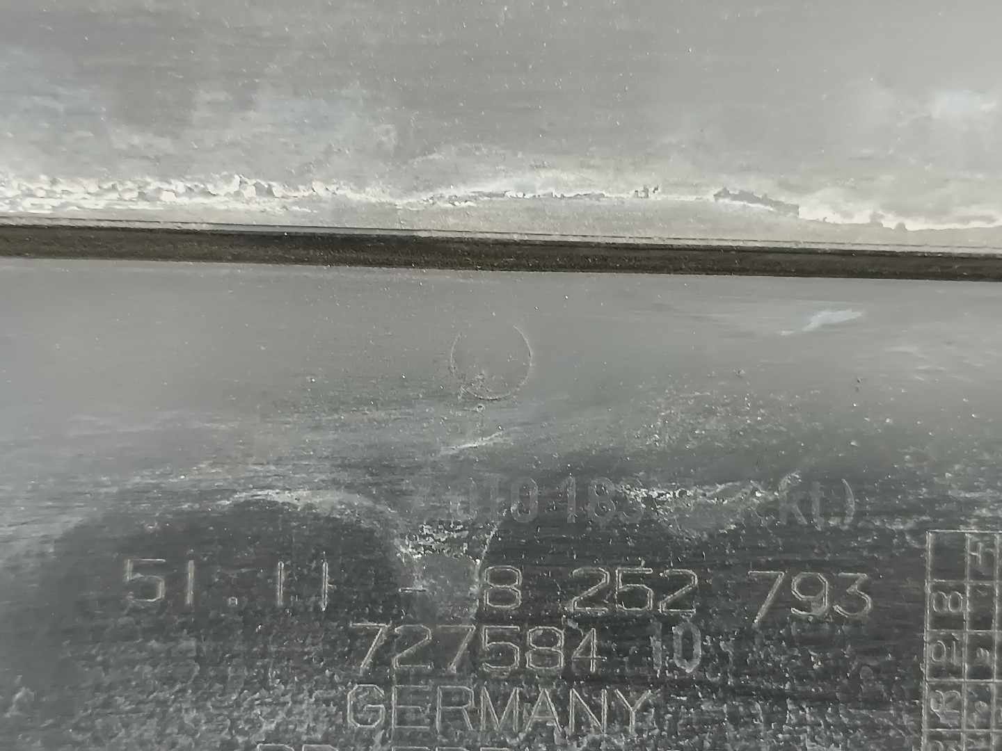 Suporte de matrícula BMW 3 Compact (E46) | 01 - 05 Imagem-1