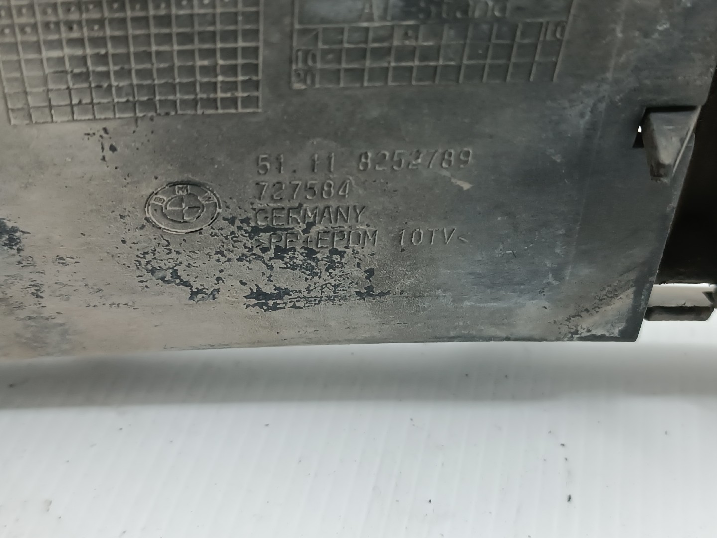 Grelha do farol de nevoeiro BMW 3 Compact (E46) | 01 - 05 Imagem-7