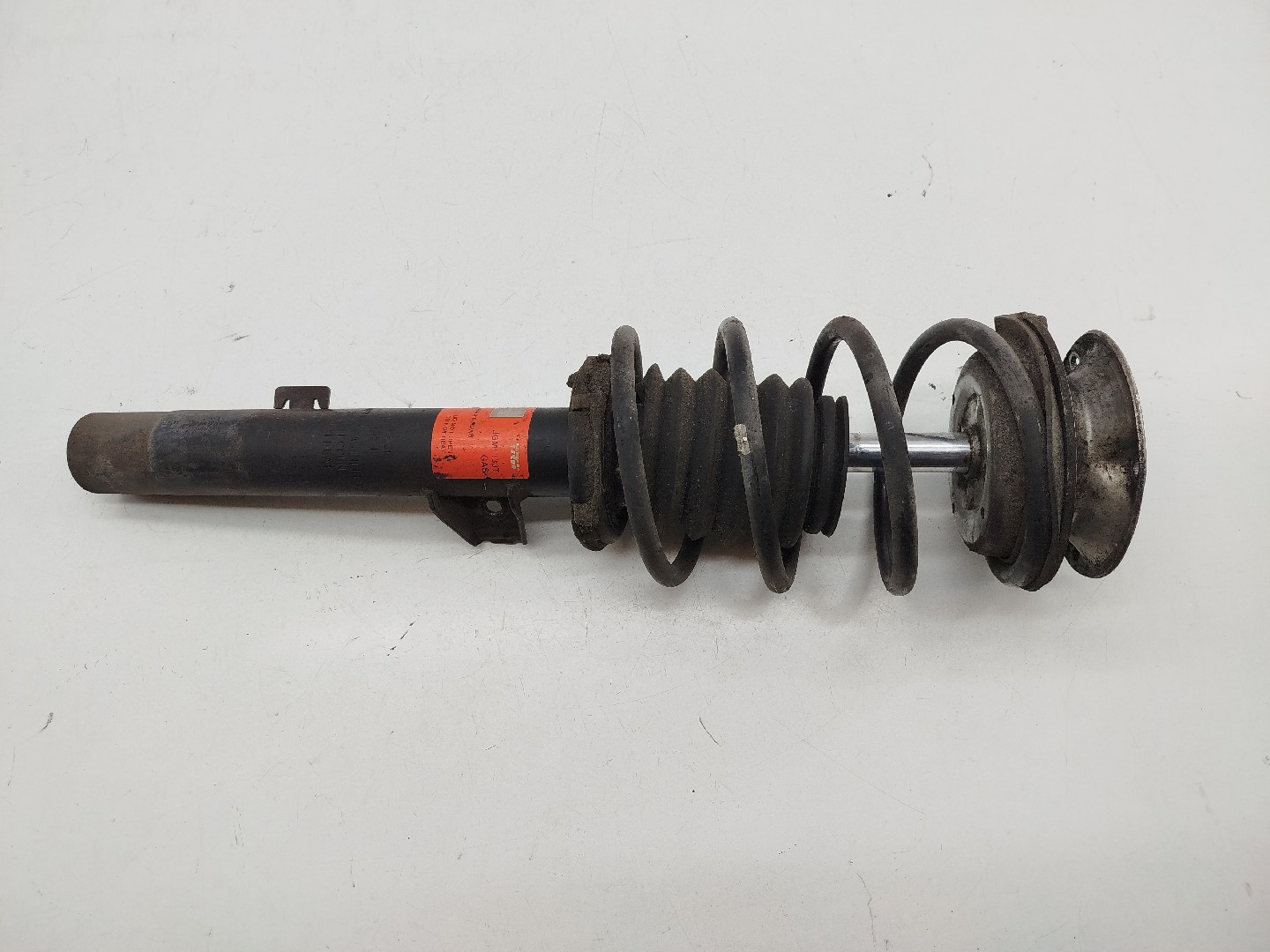 Amortecedor frente esquerdo BMW 1 (E87) | 03 - 13