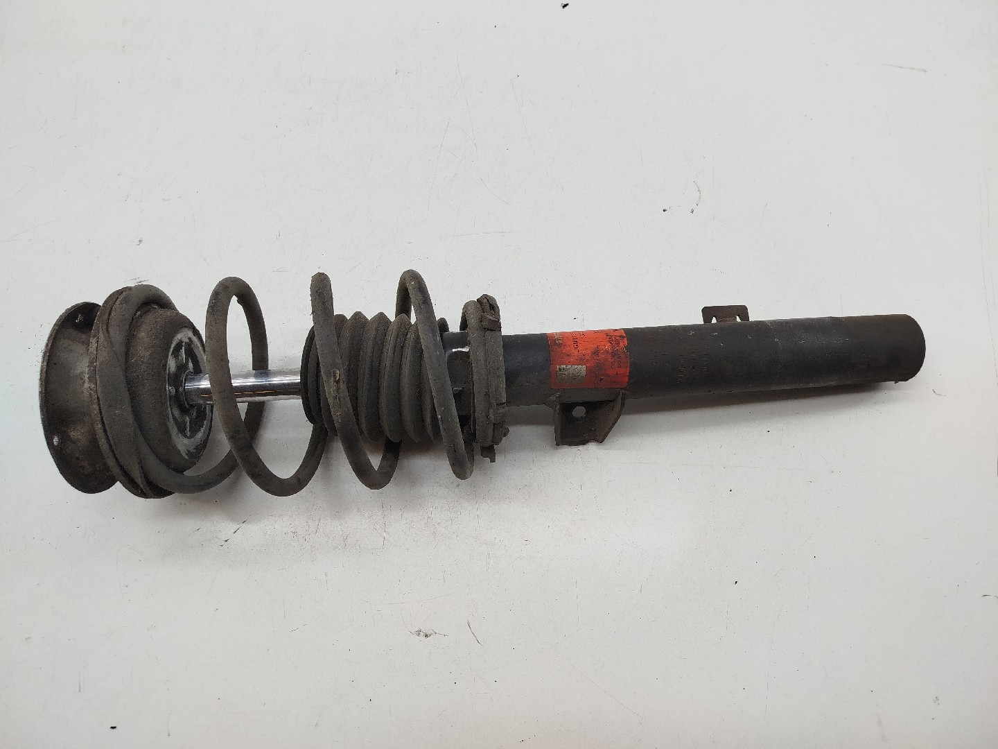 Amortecedor frente direito BMW 1 (E87) | 03 - 13