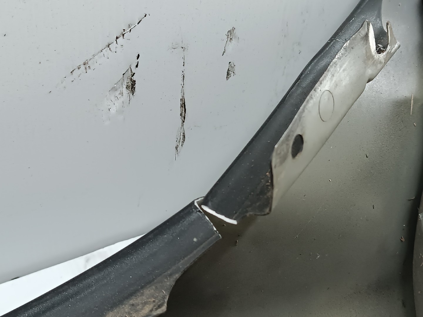 Guarda Lamas Direito BMW 5 Touring (E61) | 04 - 10 Imagem-1