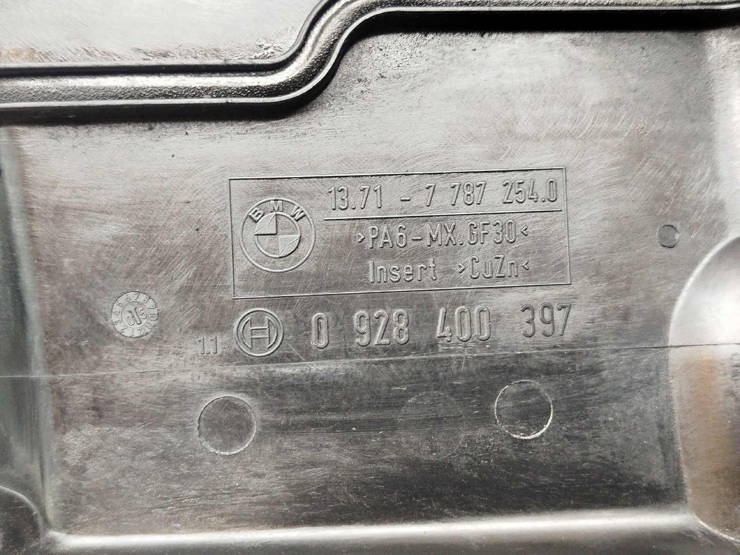 Tampa de caixa de filtro de ar BMW 1 (E87) | 03 - 13 Imagem-4