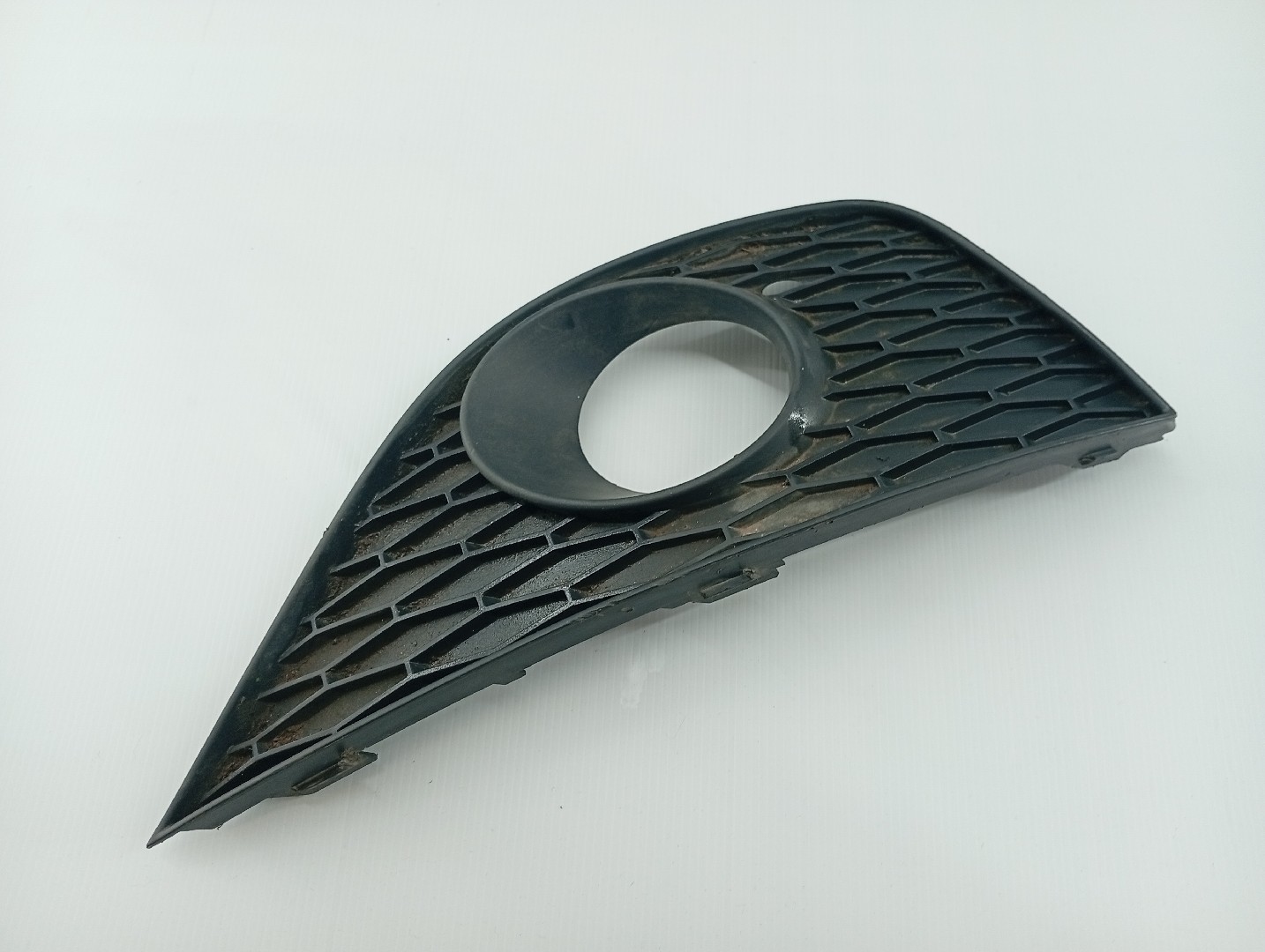 Grelha de para-choques SEAT IBIZA IV (6J5, 6P1) | 08 - 17