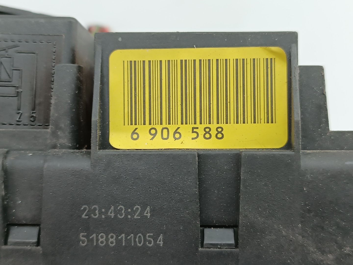 Caixa de fusíveis e relés BMW 5 Touring (E61) | 04 - 10 Imagem-2