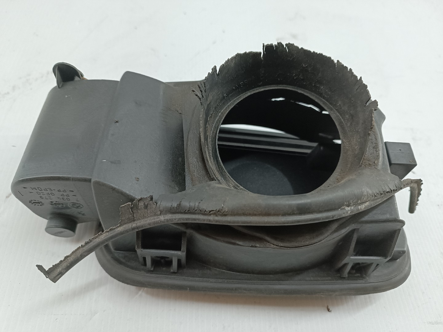 Tampa do Depósito de Combustível BMW 5 Touring (E61) | 04 - 10 Imagem-1