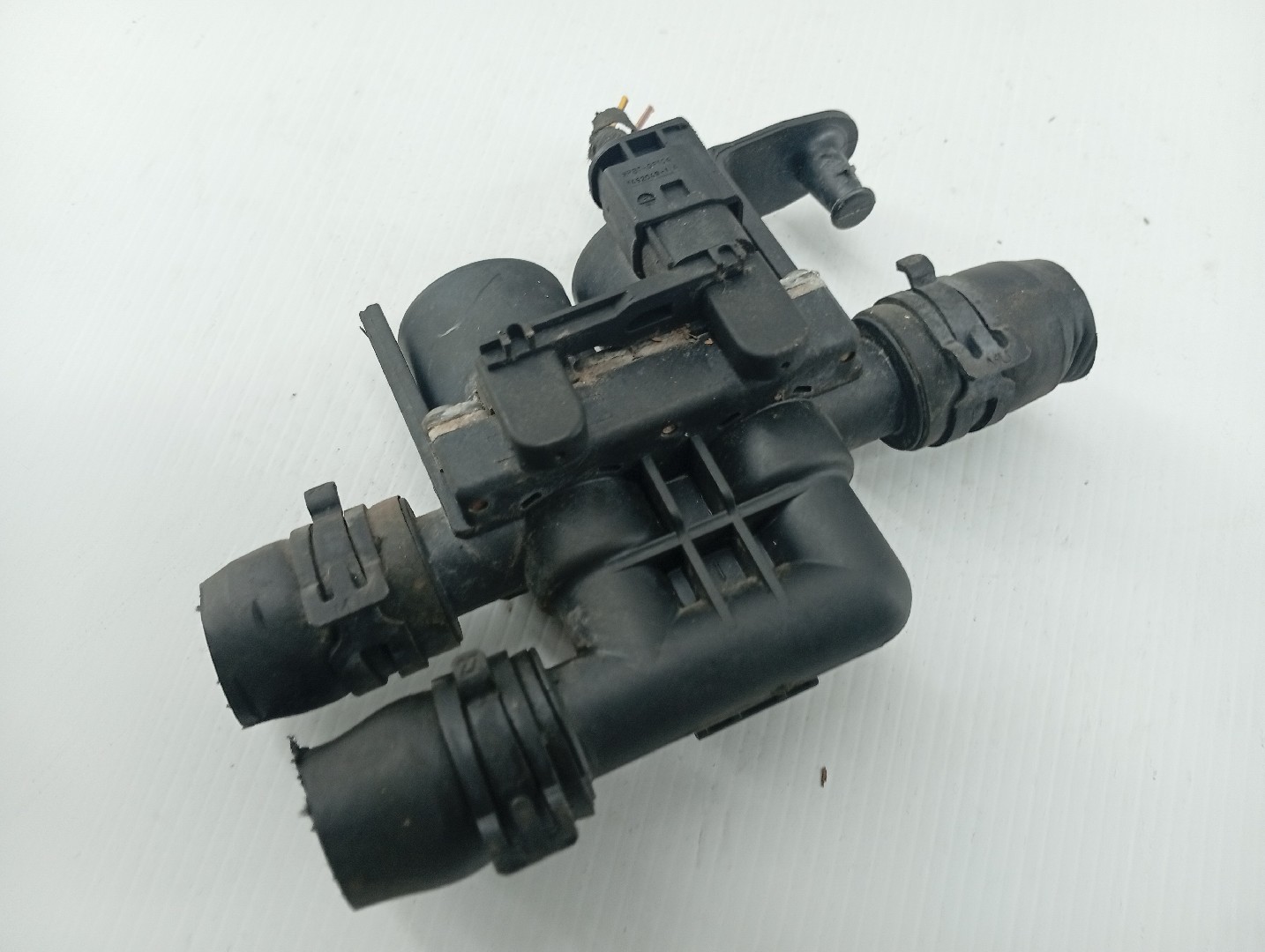 Válvula BMW 5 Touring (E61) | 04 - 10 Imagem-2