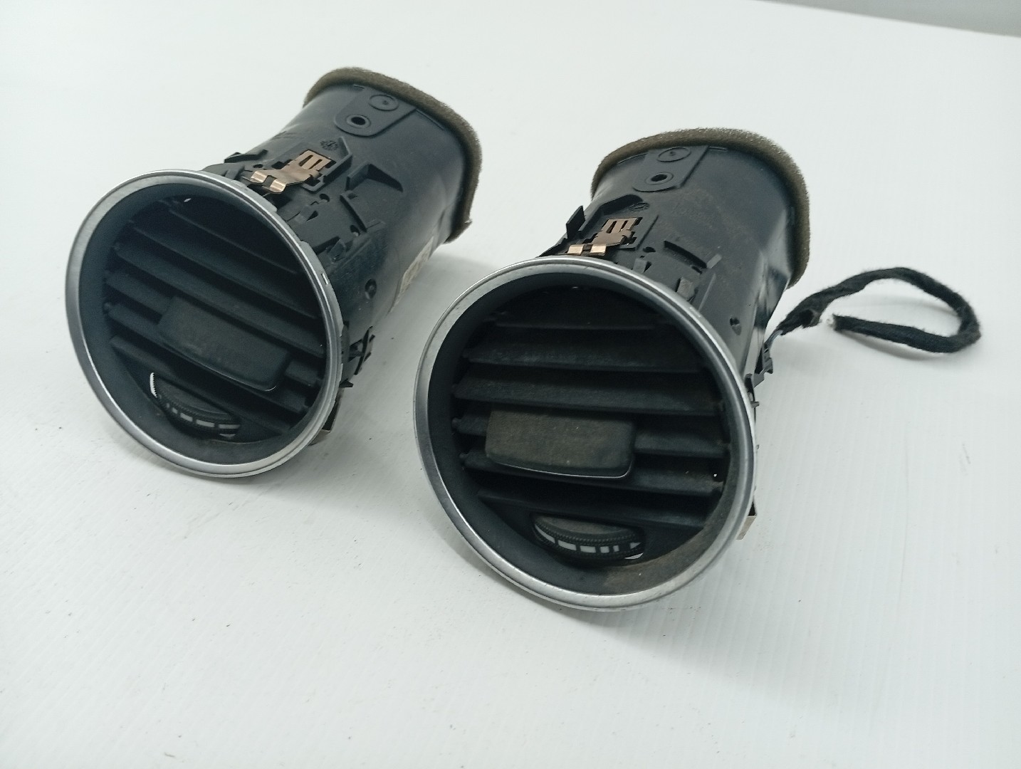 Difusor de ar MERCEDES-BENZ C-CLASS (W204) | 07 - 15 Imagem-1