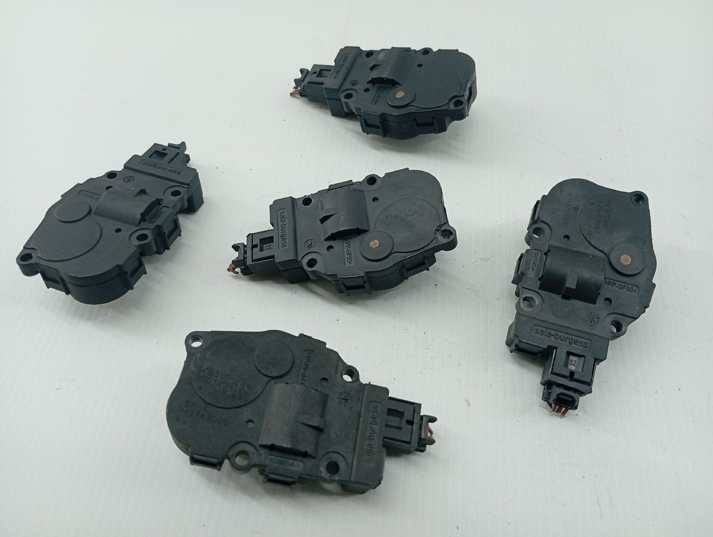 Motores atuadores de sofagem MERCEDES-BENZ C-CLASS (W204) | 07 - 15 Imagem-1