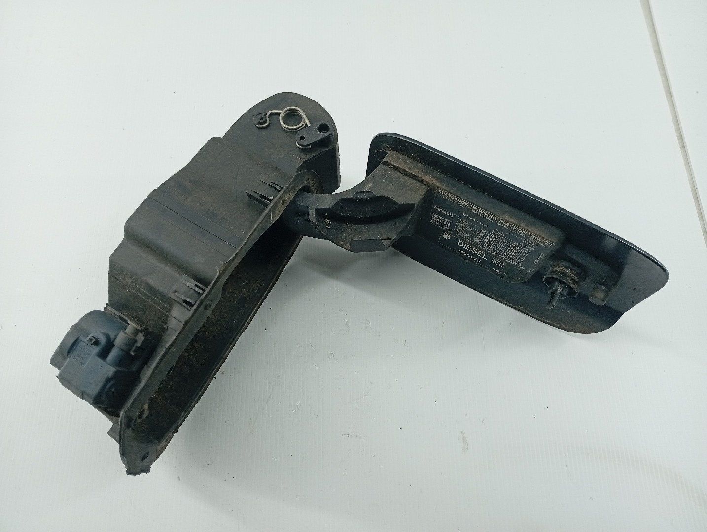 Tampa/Porta Combustivel MERCEDES-BENZ C-CLASS (W204) | 07 - 15 Imagem-1