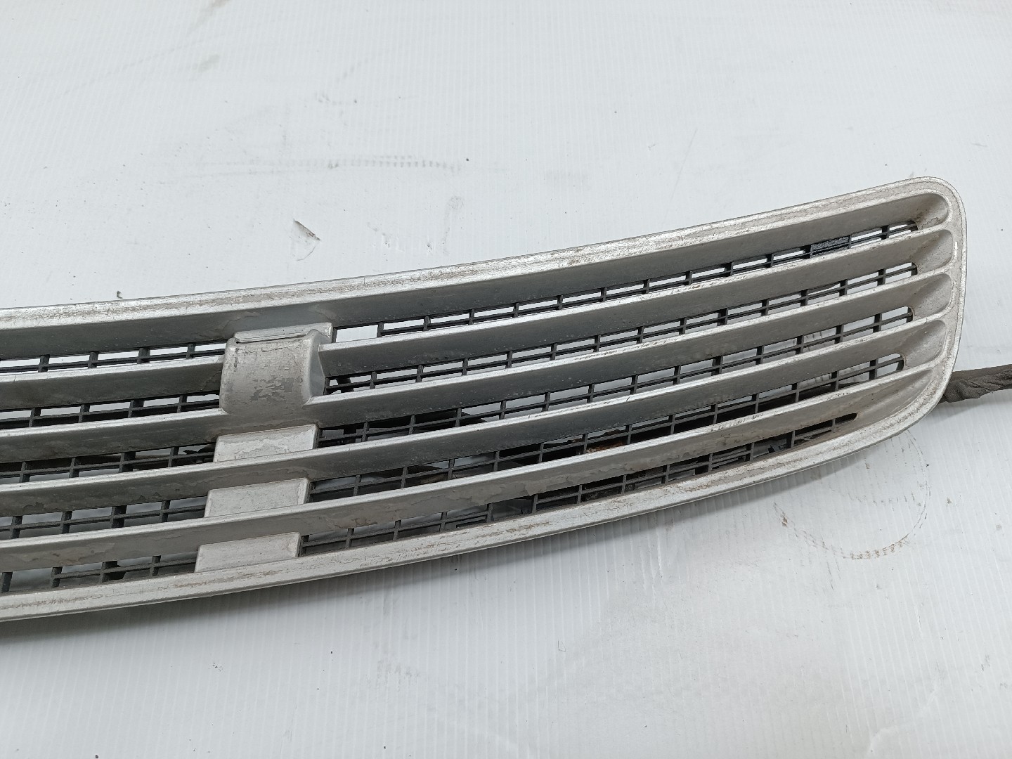 Grelha de torpedo MERCEDES-BENZ C-CLASS (W203) | 00 - 07 Imagem-5