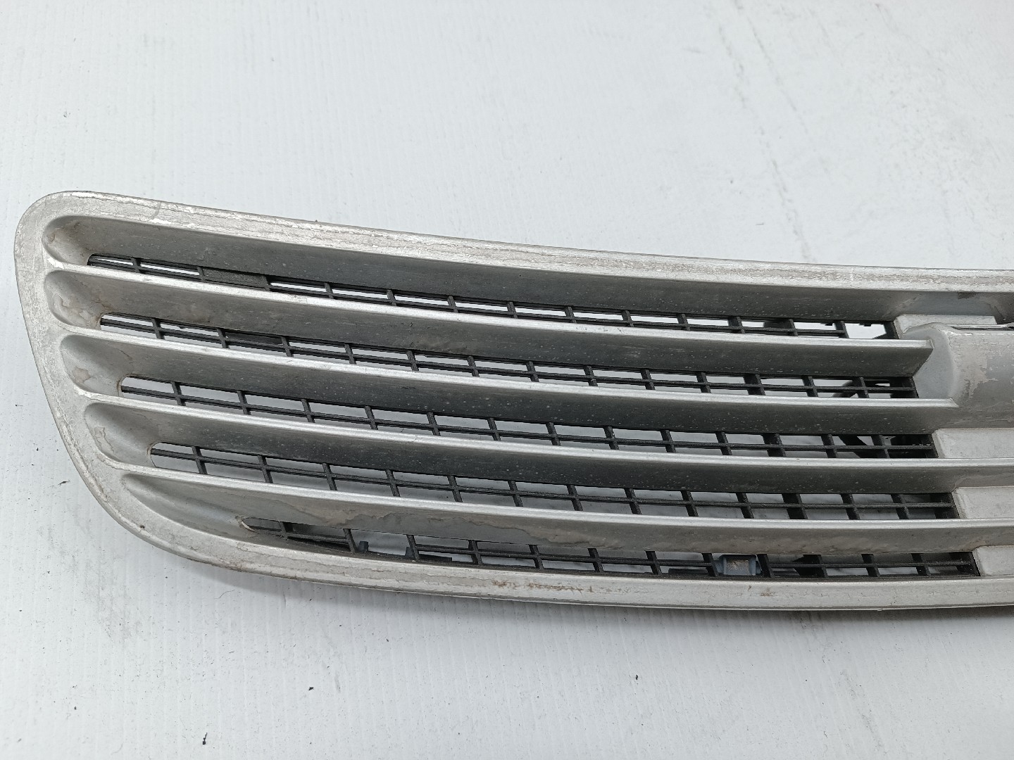 Grelha de torpedo MERCEDES-BENZ C-CLASS (W203) | 00 - 07 Imagem-7