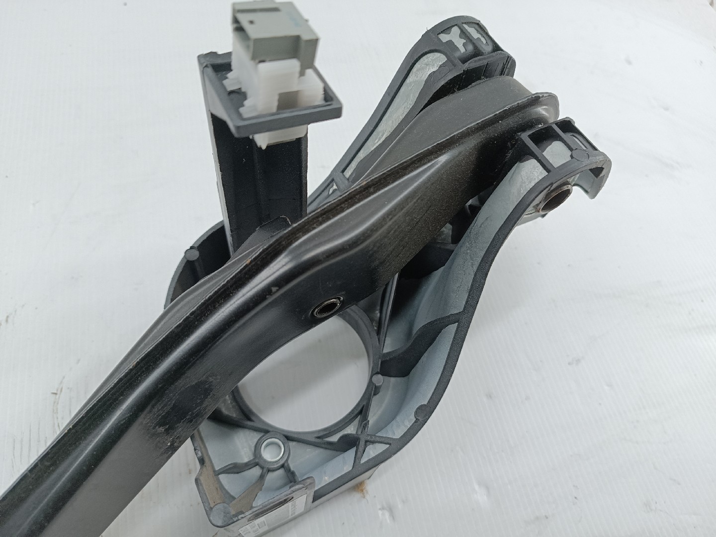 Pedal de travão MERCEDES-BENZ C-CLASS (W204) | 07 - 15 Imagem-5