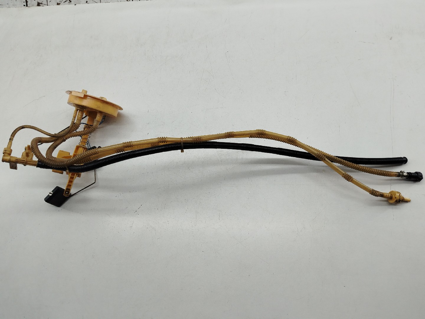 Boia do Combustível BMW 1 (E87) | 03 - 13 Imagem-5