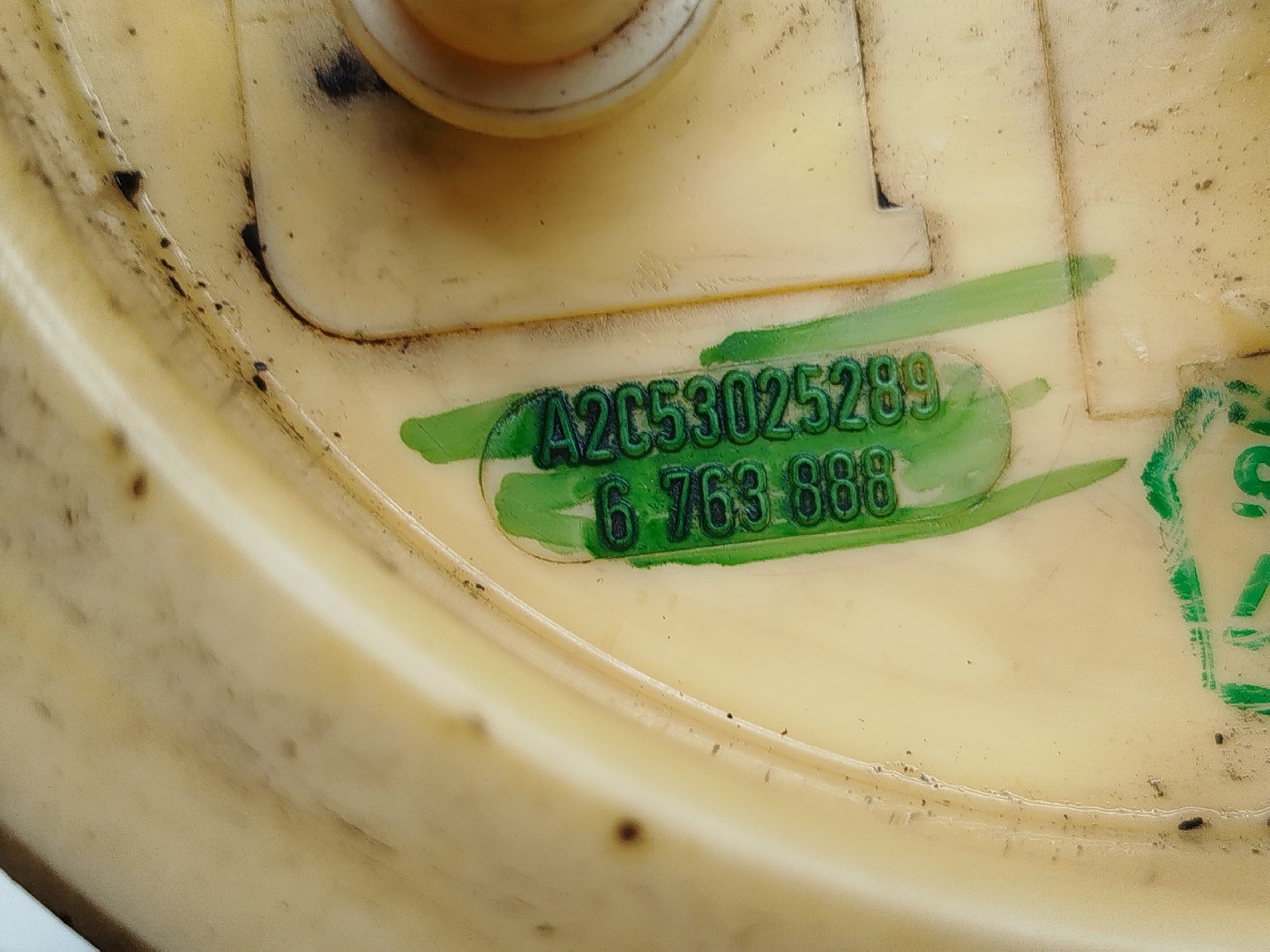 Boia do Combustível BMW 1 (E87) | 03 - 13 Imagem-2