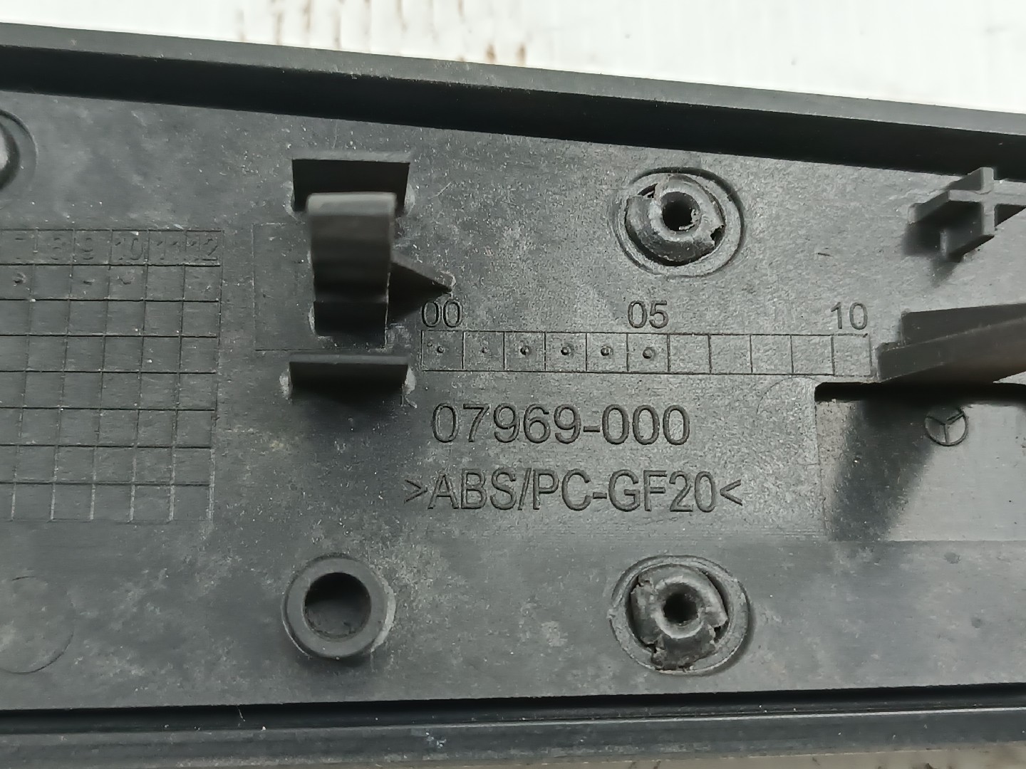 Friso do Tablier MERCEDES-BENZ C-CLASS (W204) | 07 - 15 Imagem-1